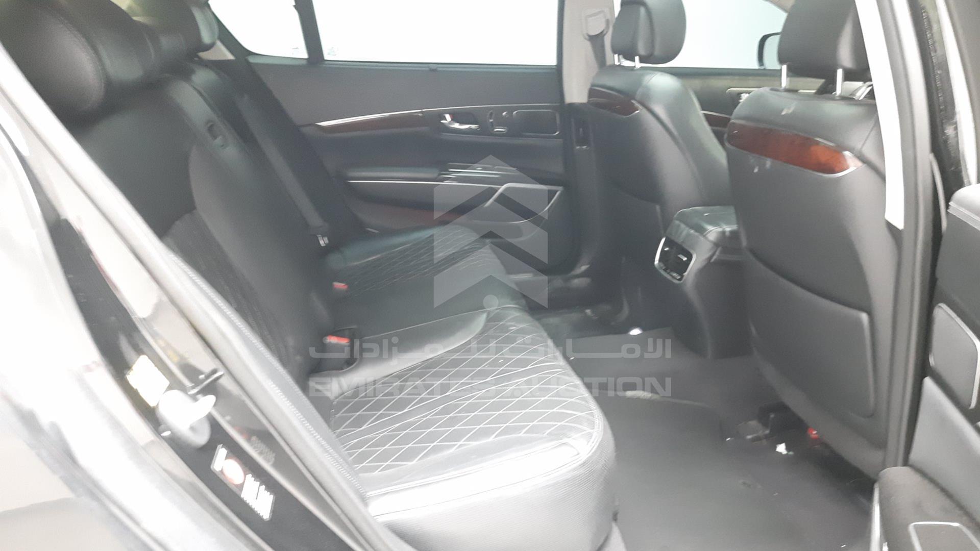 2016 KIA K 900 VIN: KNALW4D43G6028671