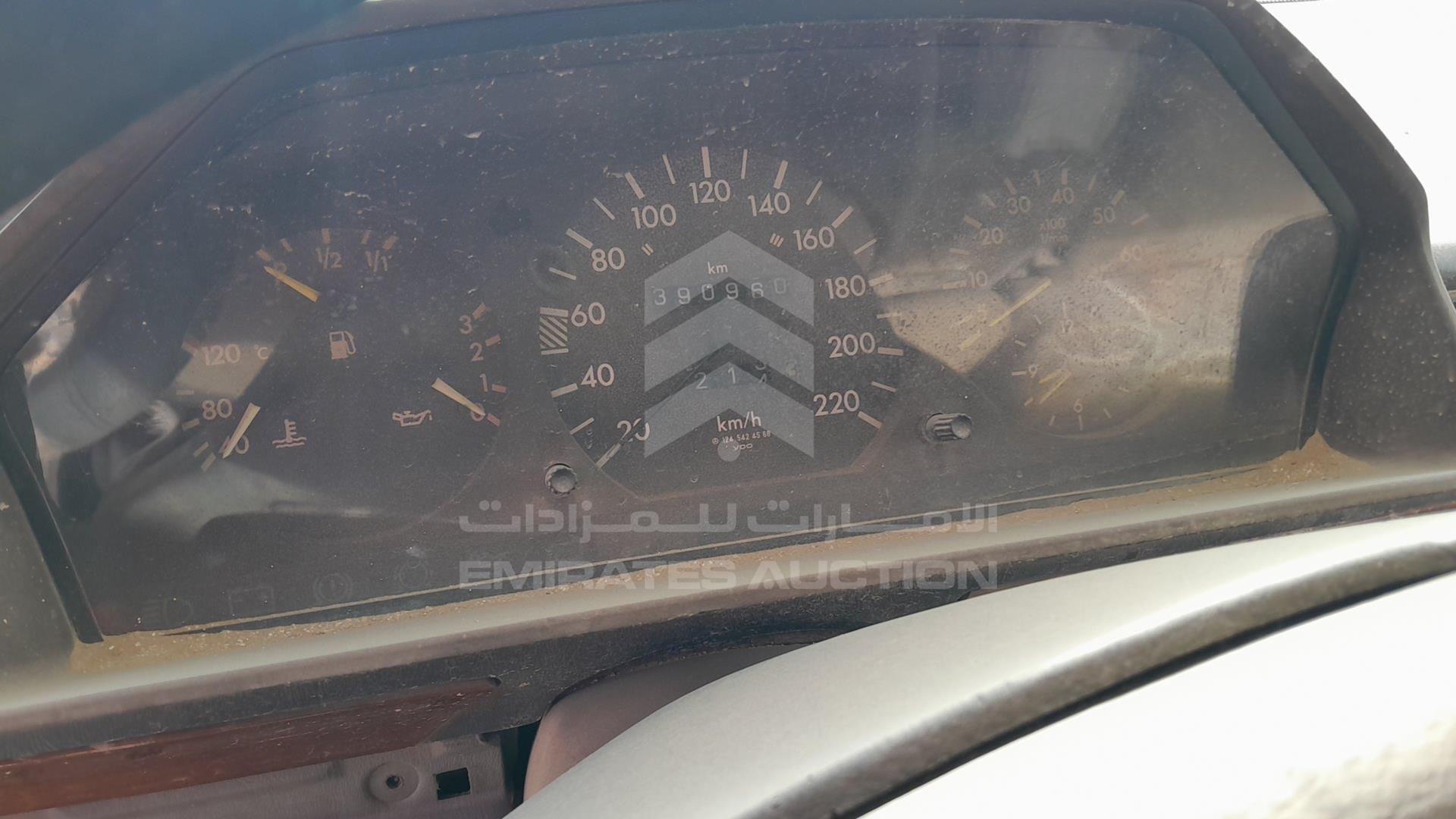 0 MERCEDES E 230 VIN: WDB1240221C226840