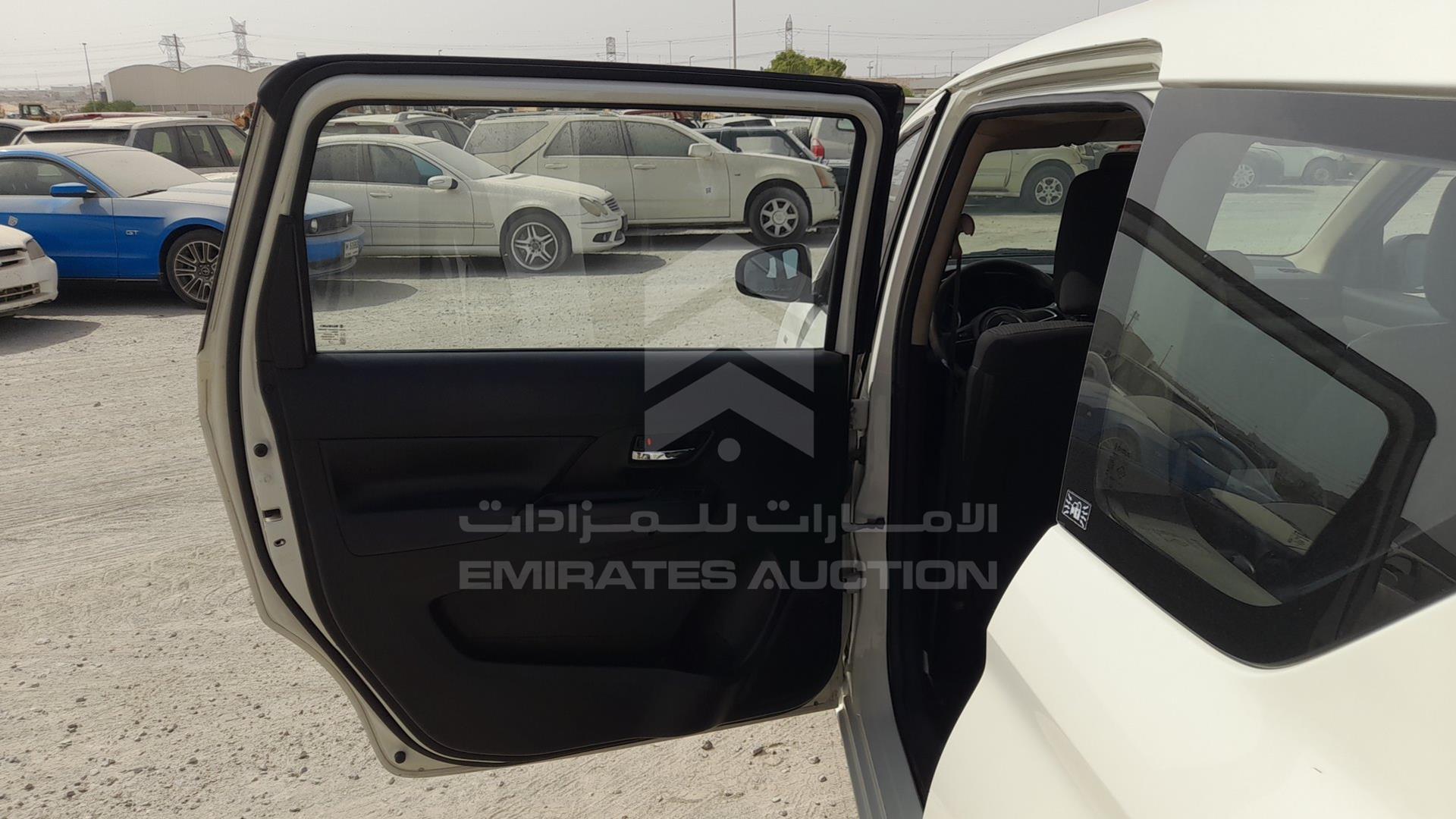 2019 SUZUKI ERTIGA VIN: MA3NC2B15KA115315
