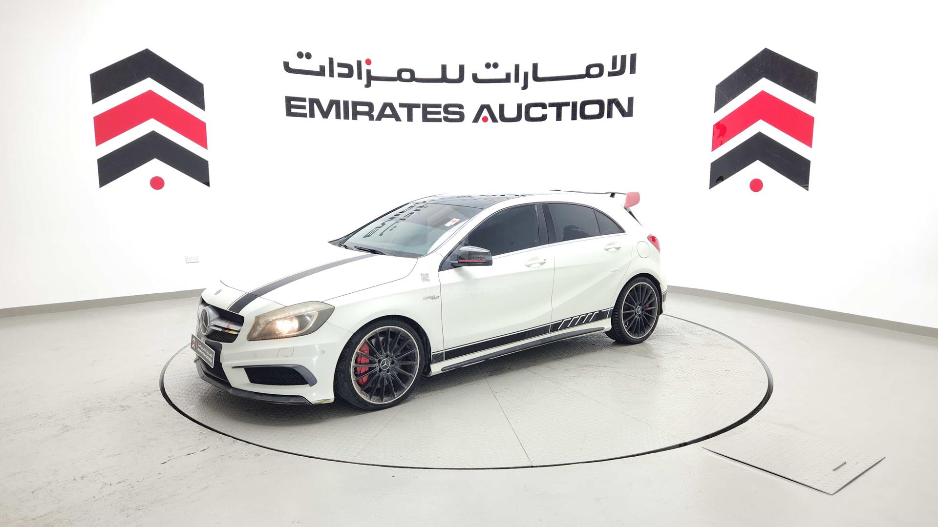 2014 MERCEDES A 45 AMG VIN: WDDBF5CB8EJ204358