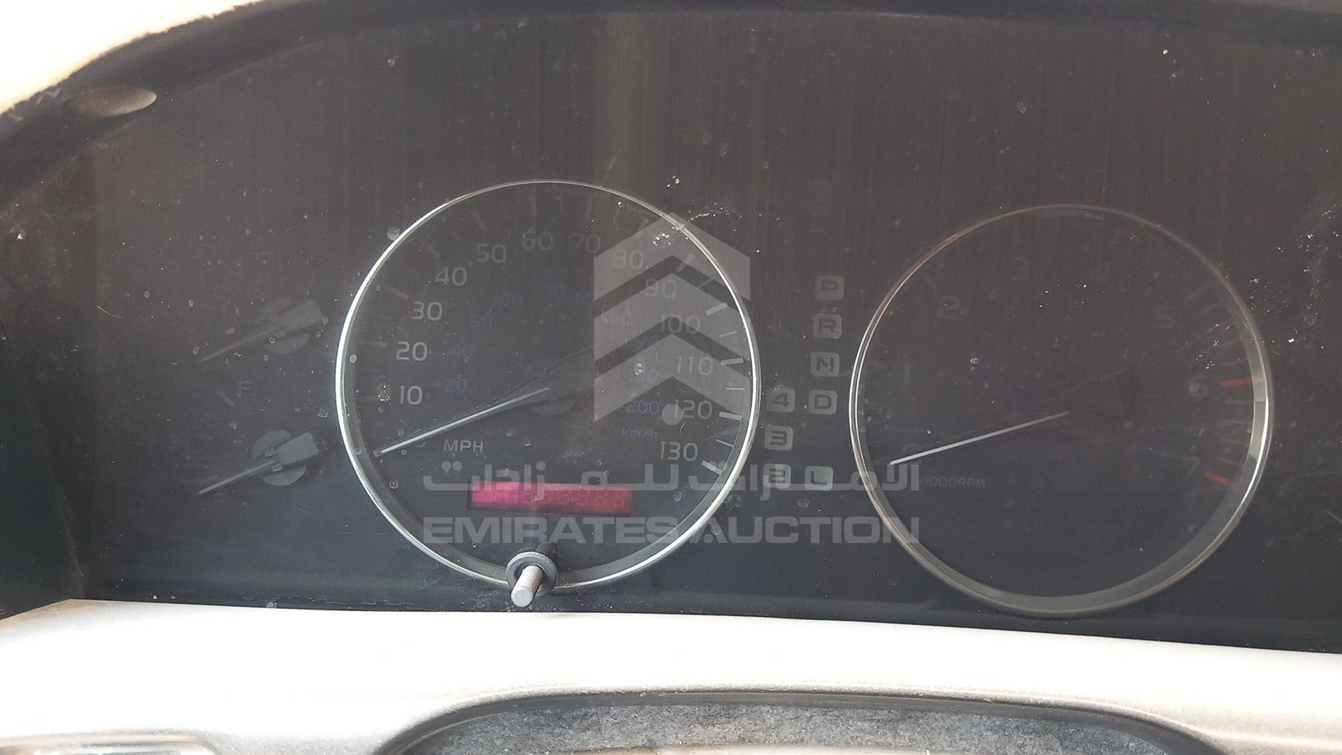 2003 LEXUS LX 470 VIN: JTJHT00W833532353