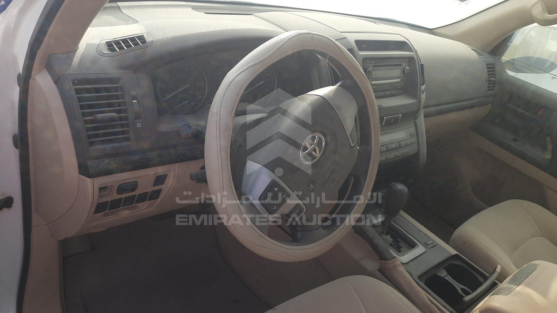 2013 TOYOTA LAND CRUISER VIN: JTMDU09JXD5065724