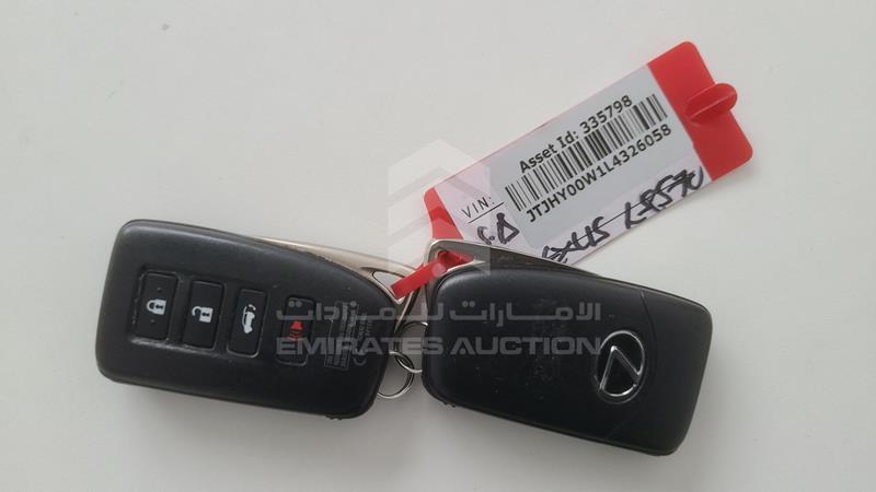 JTJHY00W1L4326058 Auction: EmiratesAuction Lot: 409451 JTJHY00W1L4326058 Lexus LX 570 2020 WHITE Photo 6