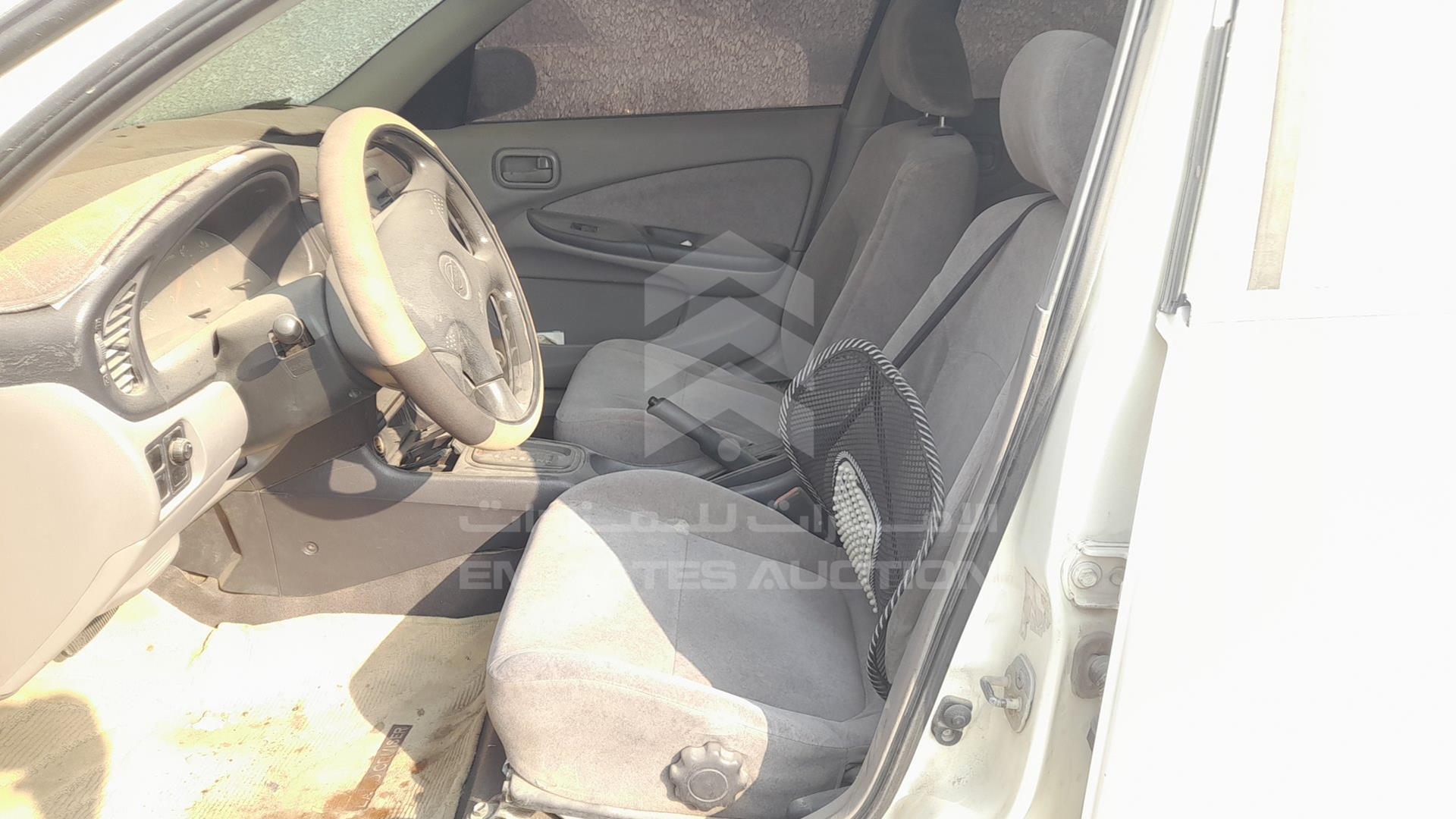 2001 NISSAN SUNNY VIN: JN1EN61C01W000987