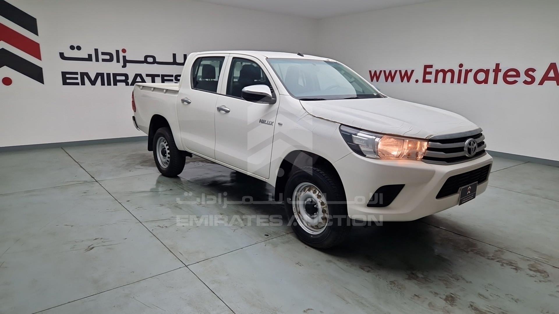 2018 TOYOTA HILUX VIN: MR0DB8CD8J0174166