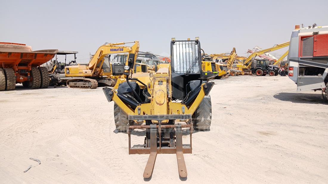 2009 Caterpillar TH414 — Full Front View — Photo 1