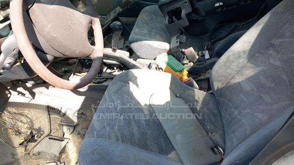 Mitsubishi Galant 2004 JMYSREA2A4Z700459 Image 3
