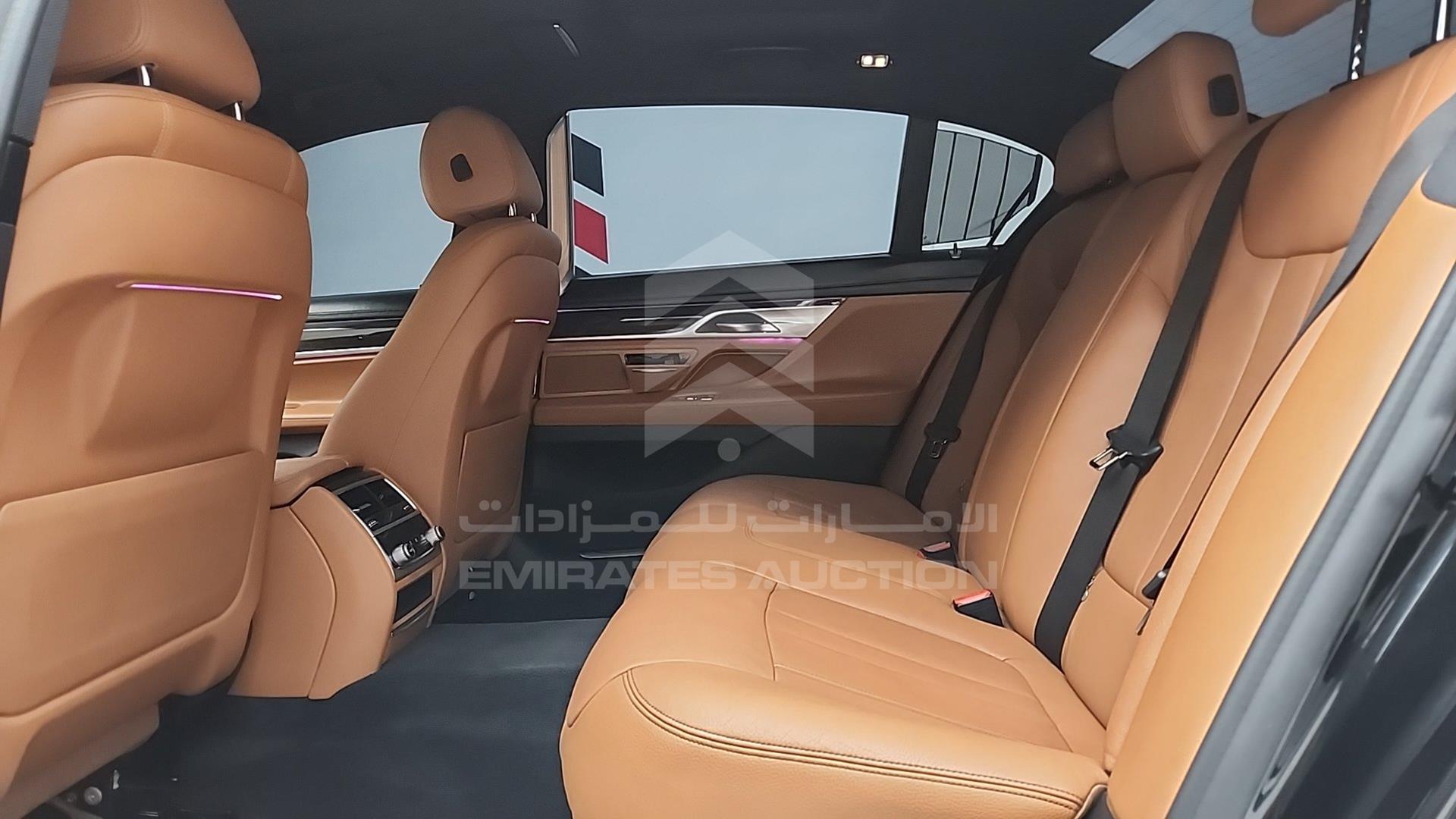 2020 BMW 730 VIN: WBA7T0A01LGJ07815