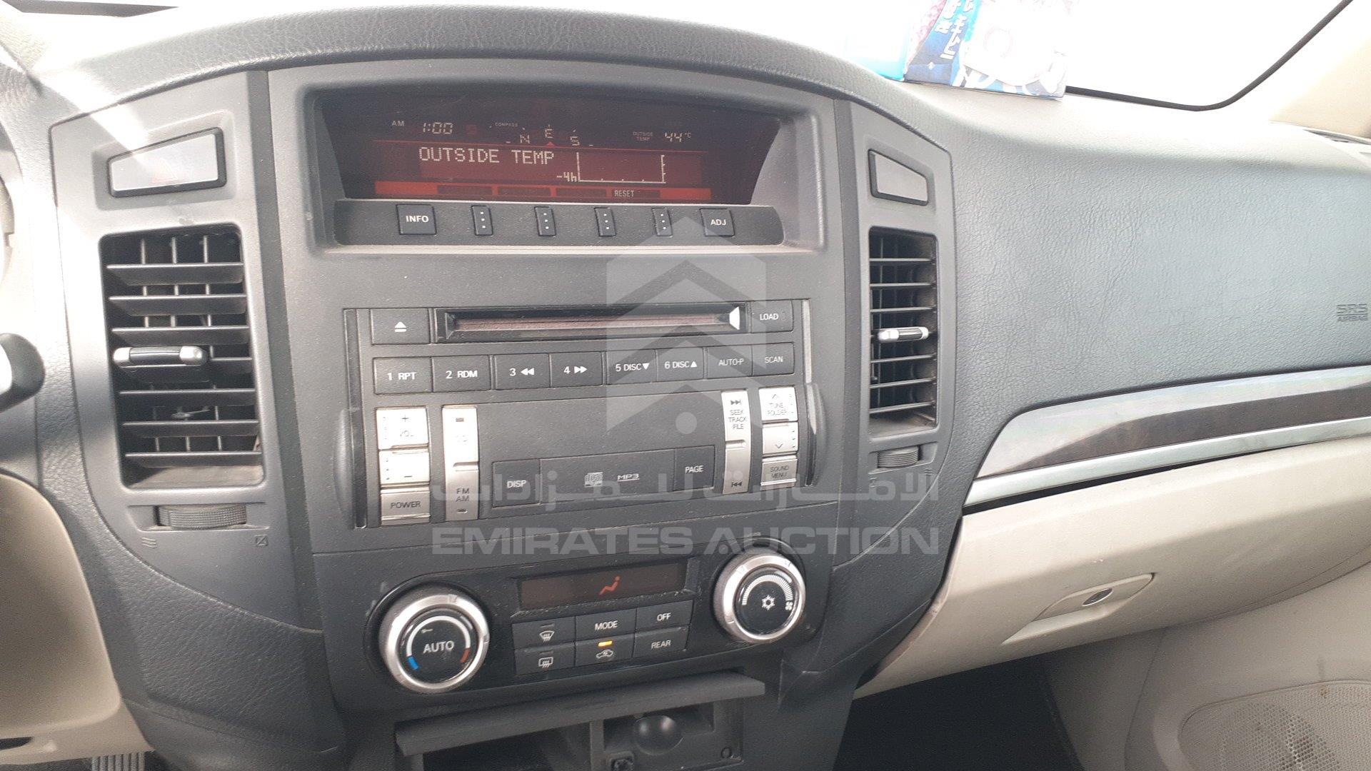 JMYLRV95WDJ708656 - 2013 Mitsubishi Pajero - #351548