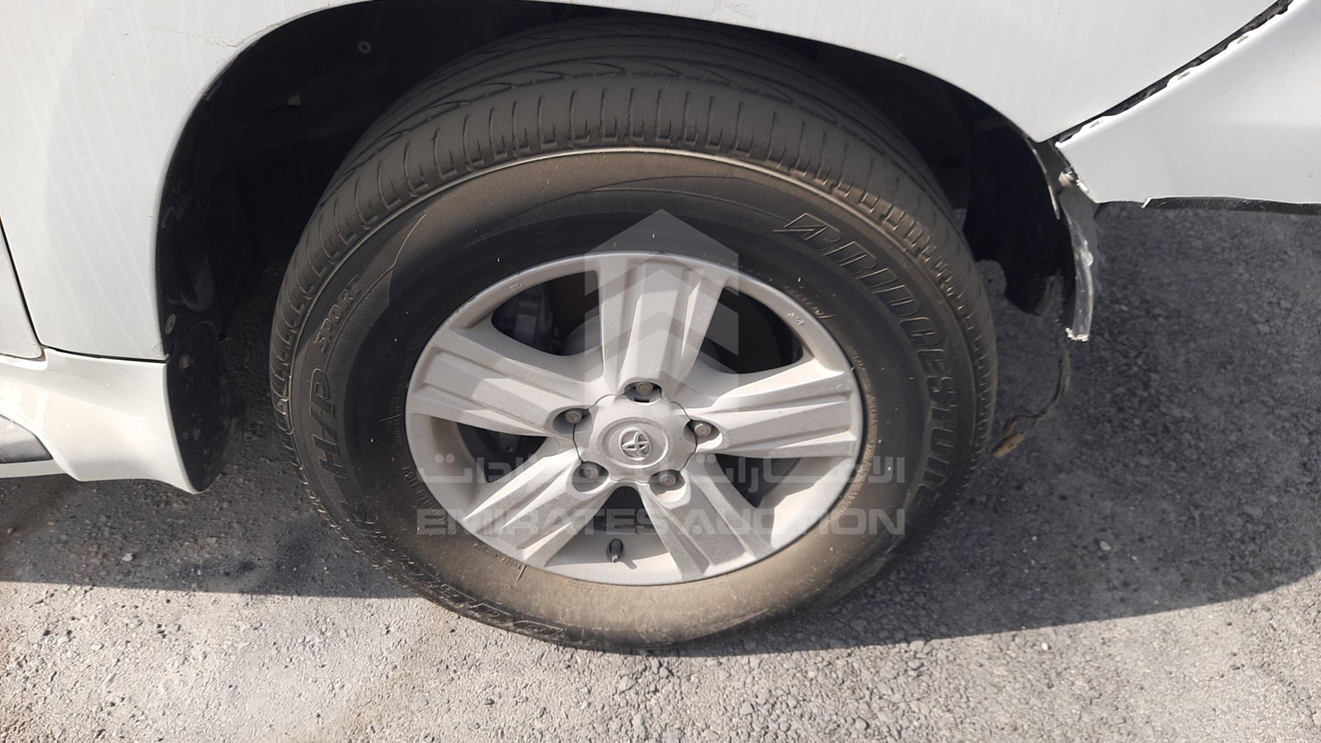 2014 TOYOTA LAND CRUISER VIN: JTMDU09J8E4094677