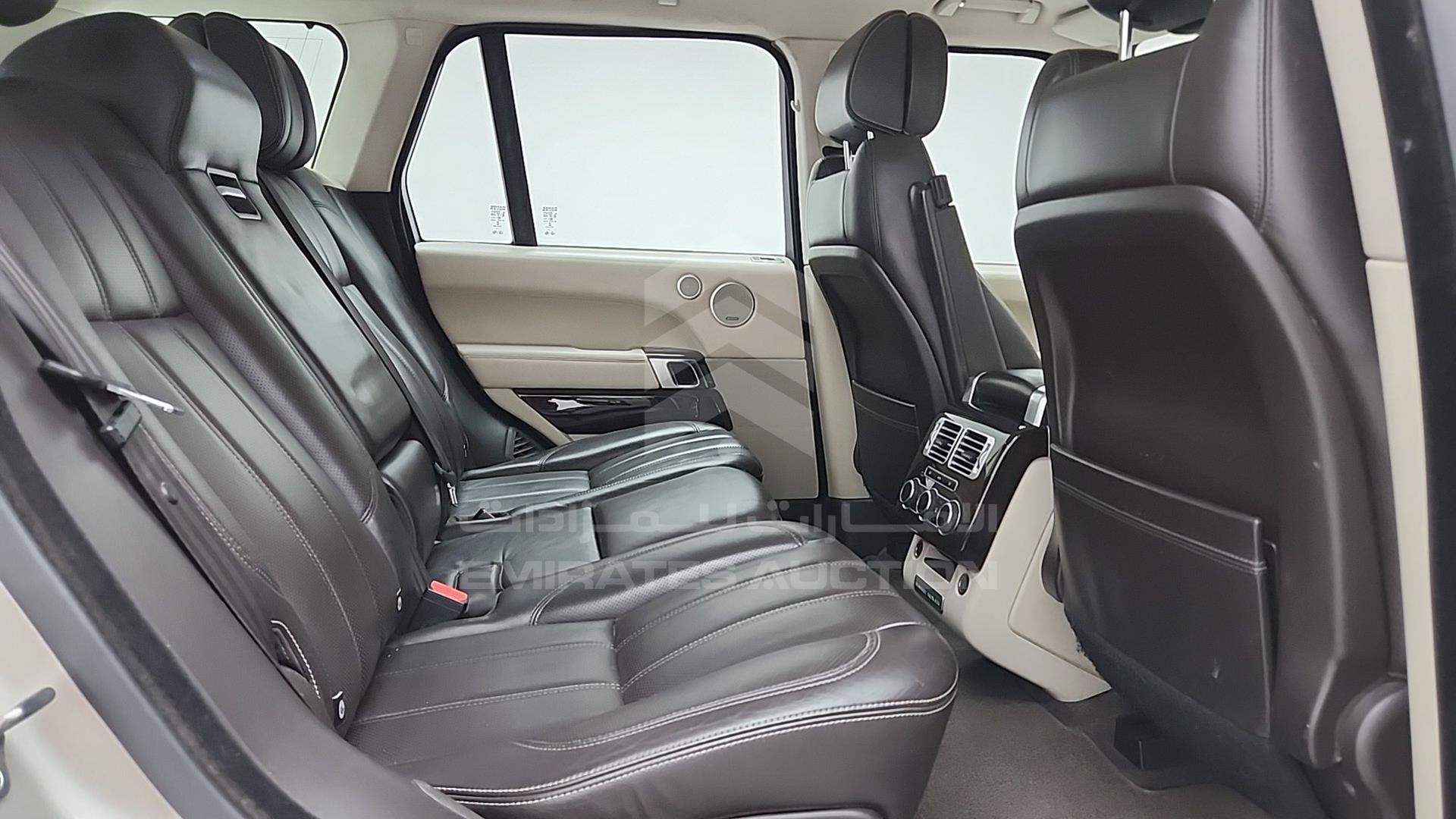 2014 RANGE ROVER VOGUE VIN: SALGA2EF3EA131728