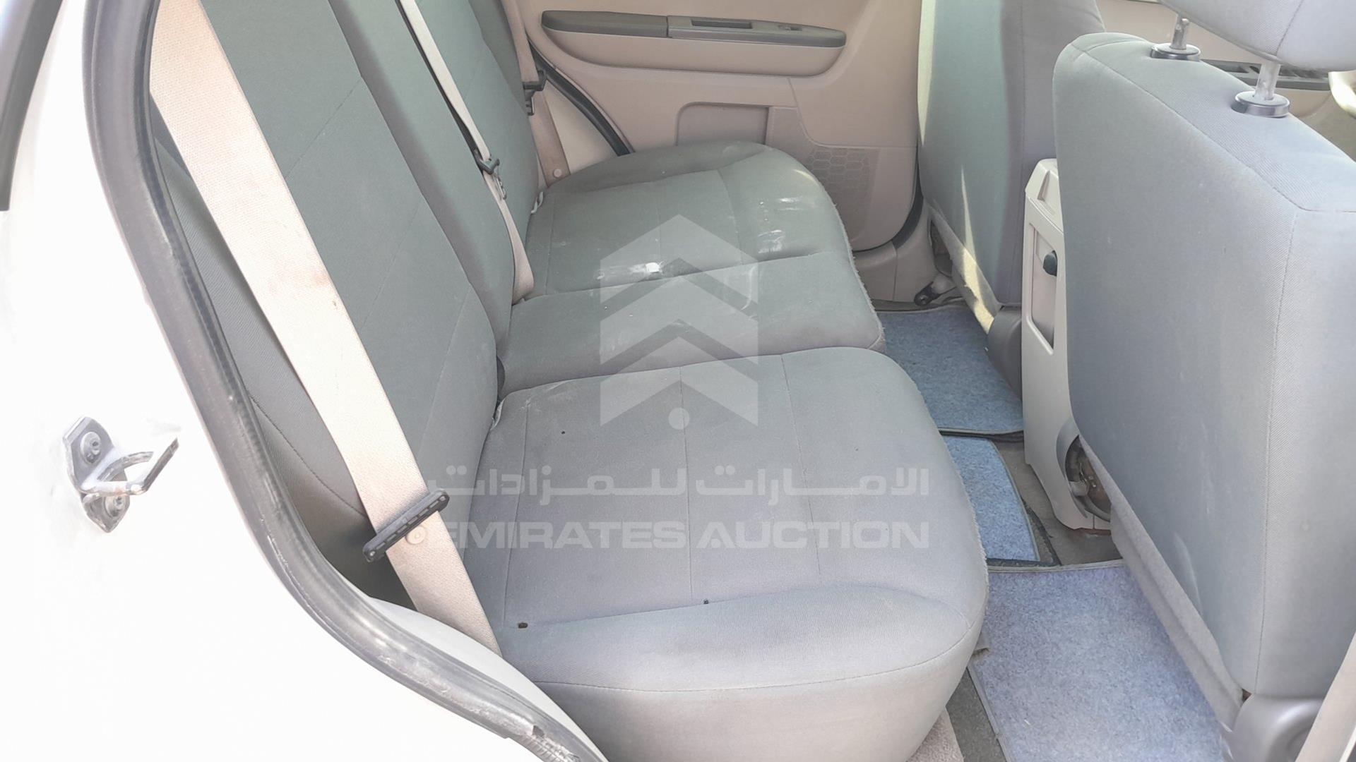 2010 FORD ESCAPE VIN: 1FMCU9CG1AKC12731