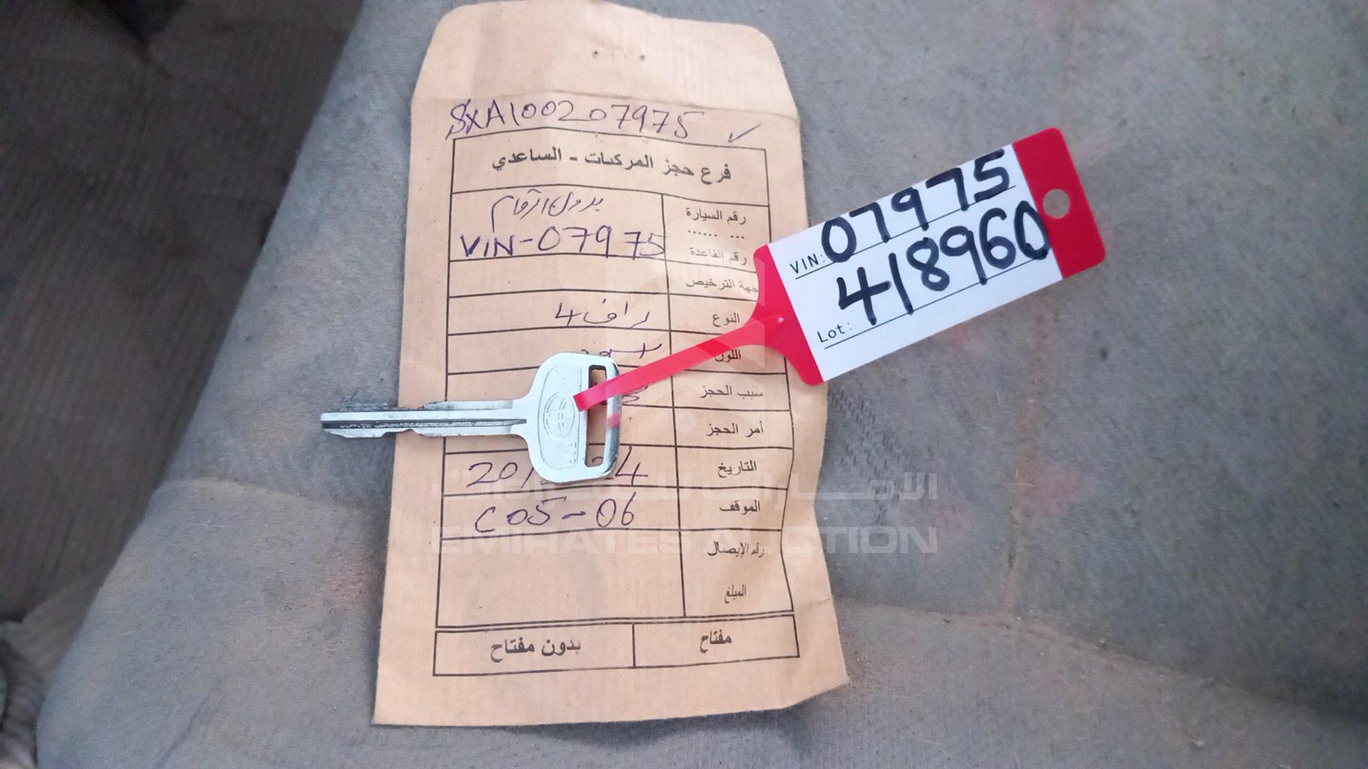 0 TOYOTA RAV-4 VIN: SXA100207975