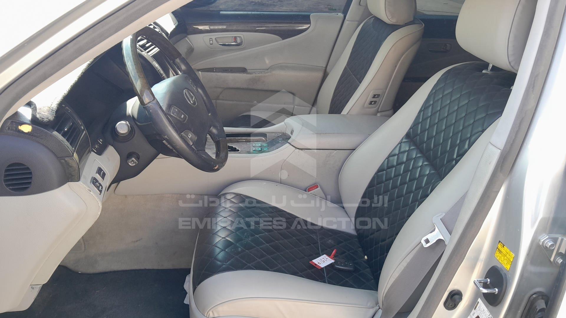 2009 LEXUS LS 460 VIN: JTHCL46F295003617