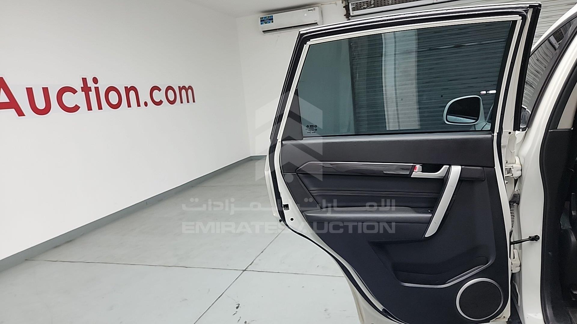 2014 CHEVROLET CAPTIVA VIN: KL1FC2EU5EB002449