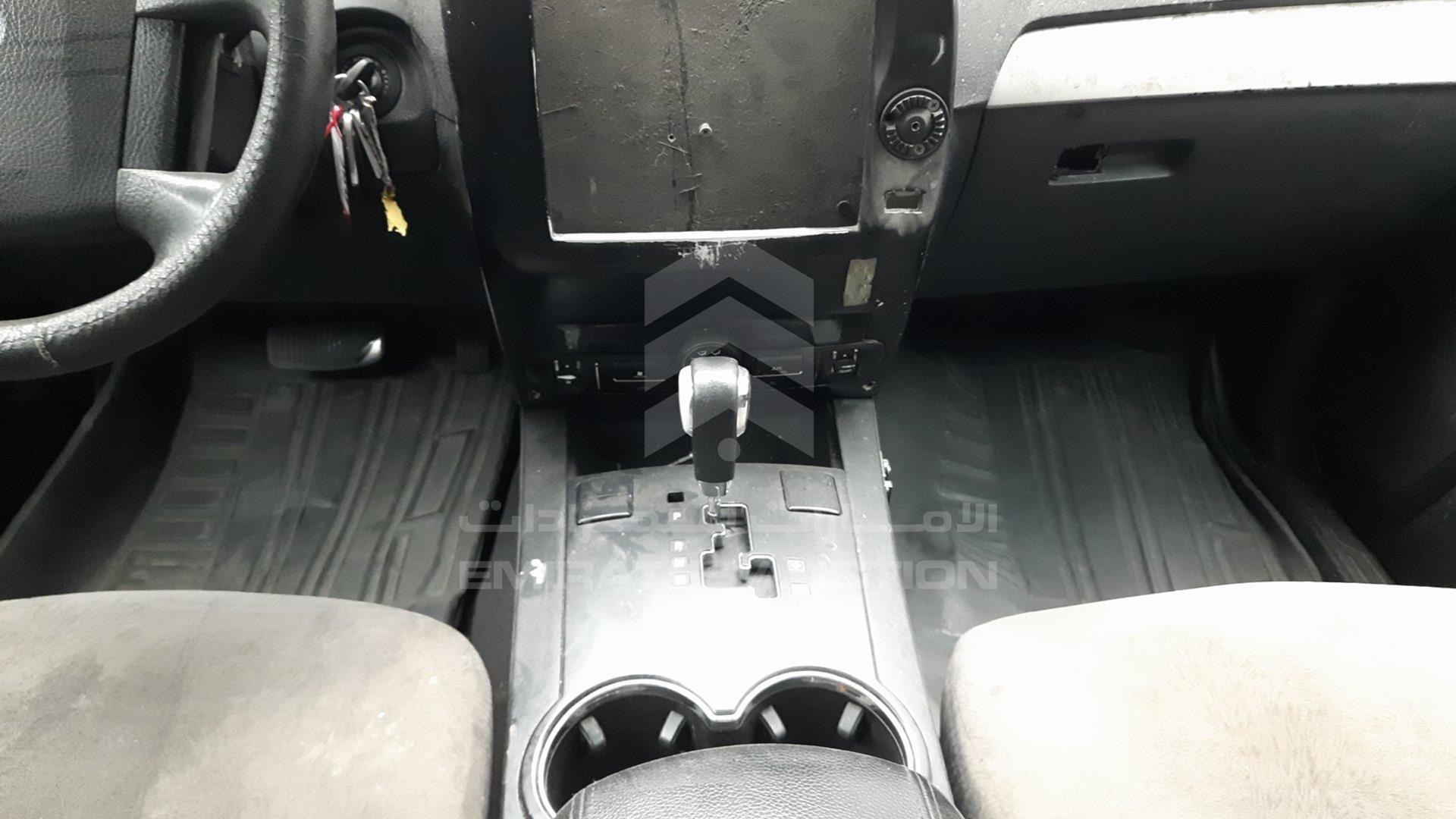 2015 KIA MOHAVE VIN: KNAKM8118F5127798