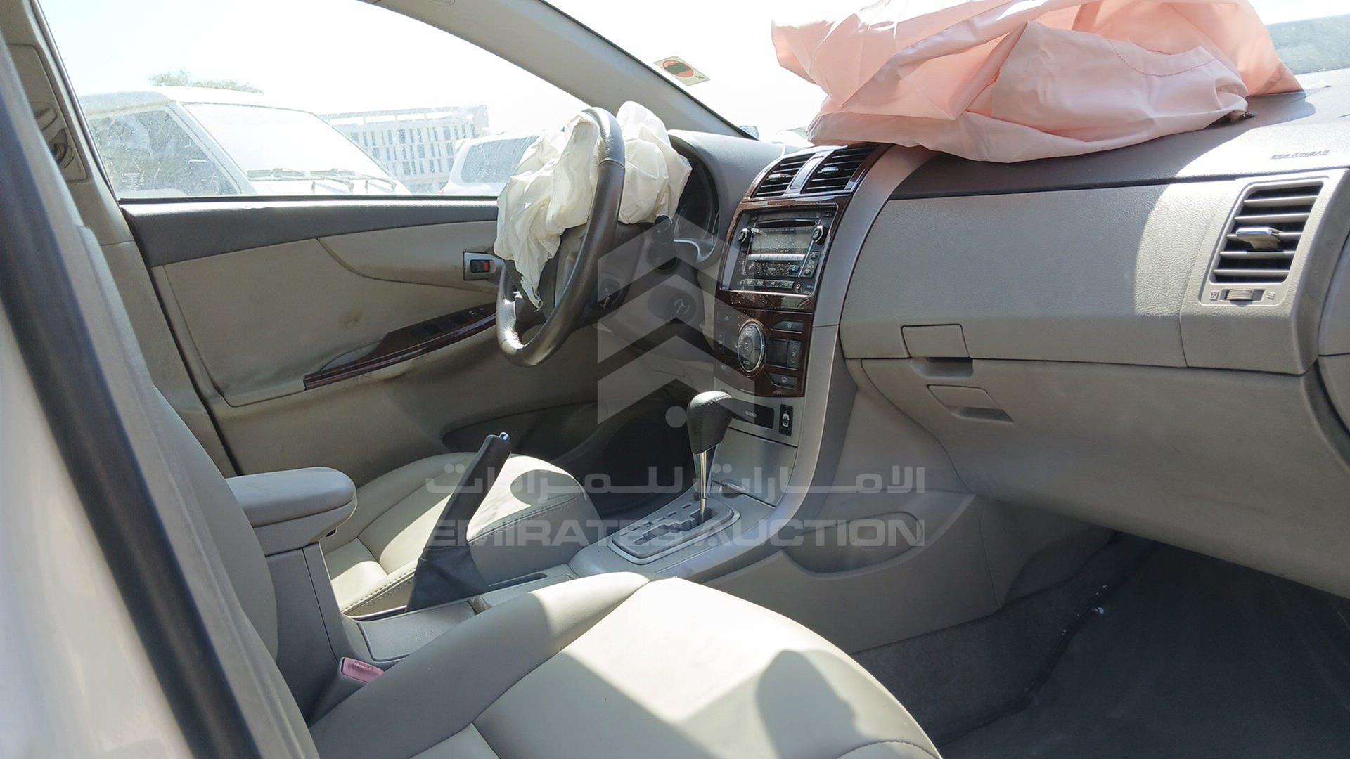 2008 TOYOTA COROLLA VIN: JTDBR40EX89007675