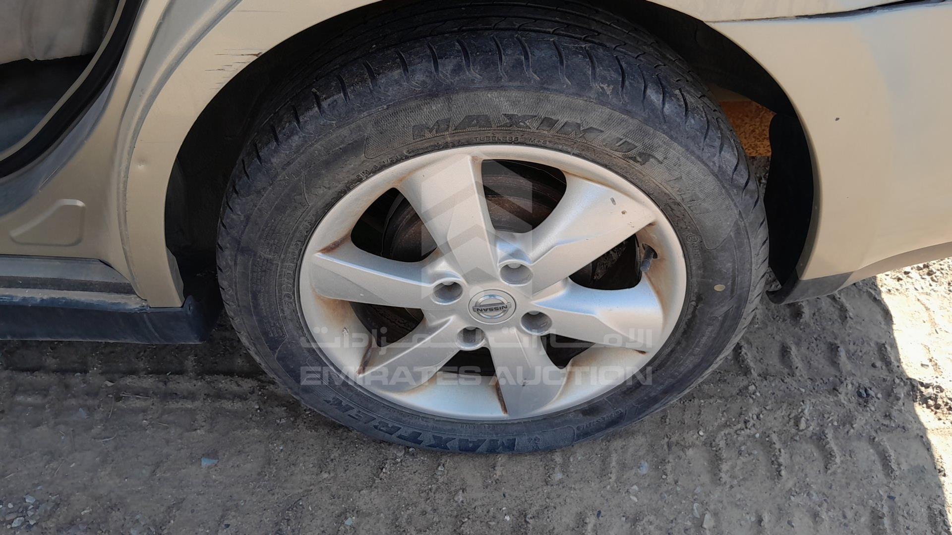 2011 NISSAN TIIDA VIN: 3N1BC1A80BL369878