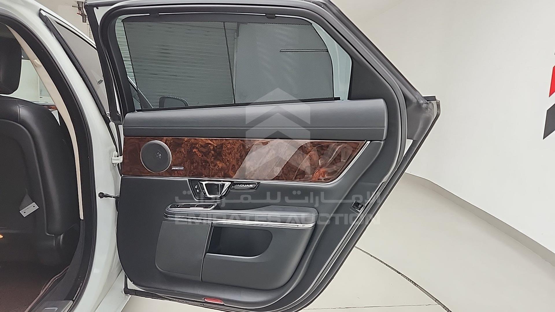 2014 JAGUAR XJL VIN: SAJAA22A5E8V64868