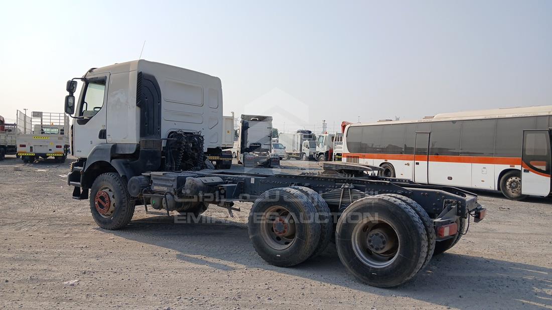 رينو 440 2014 — الزاوية الخلفية اليسرى — صورة 7