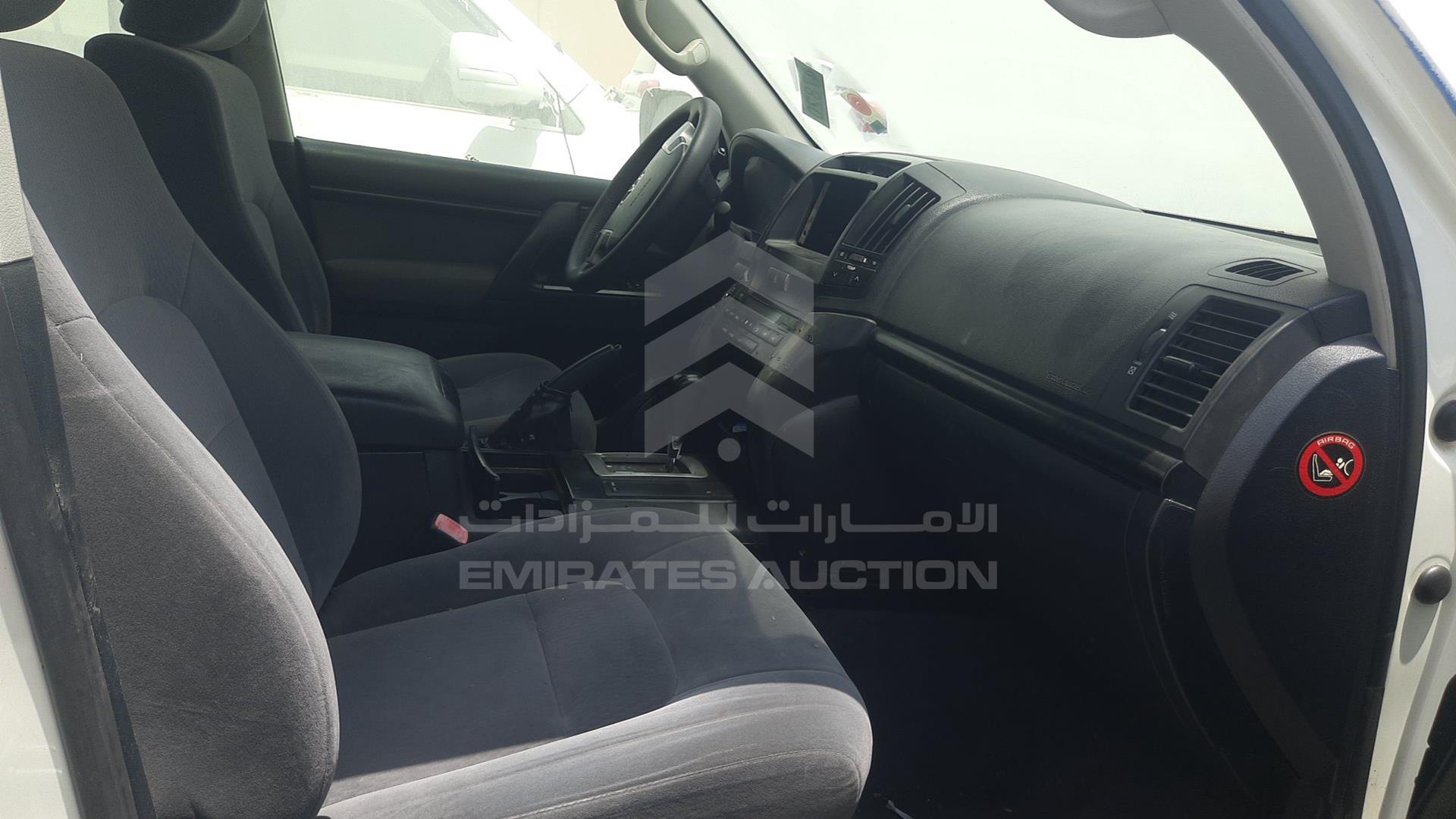 2012 TOYOTA LAND CRUISER VIN: JTMDU09J4C5056175