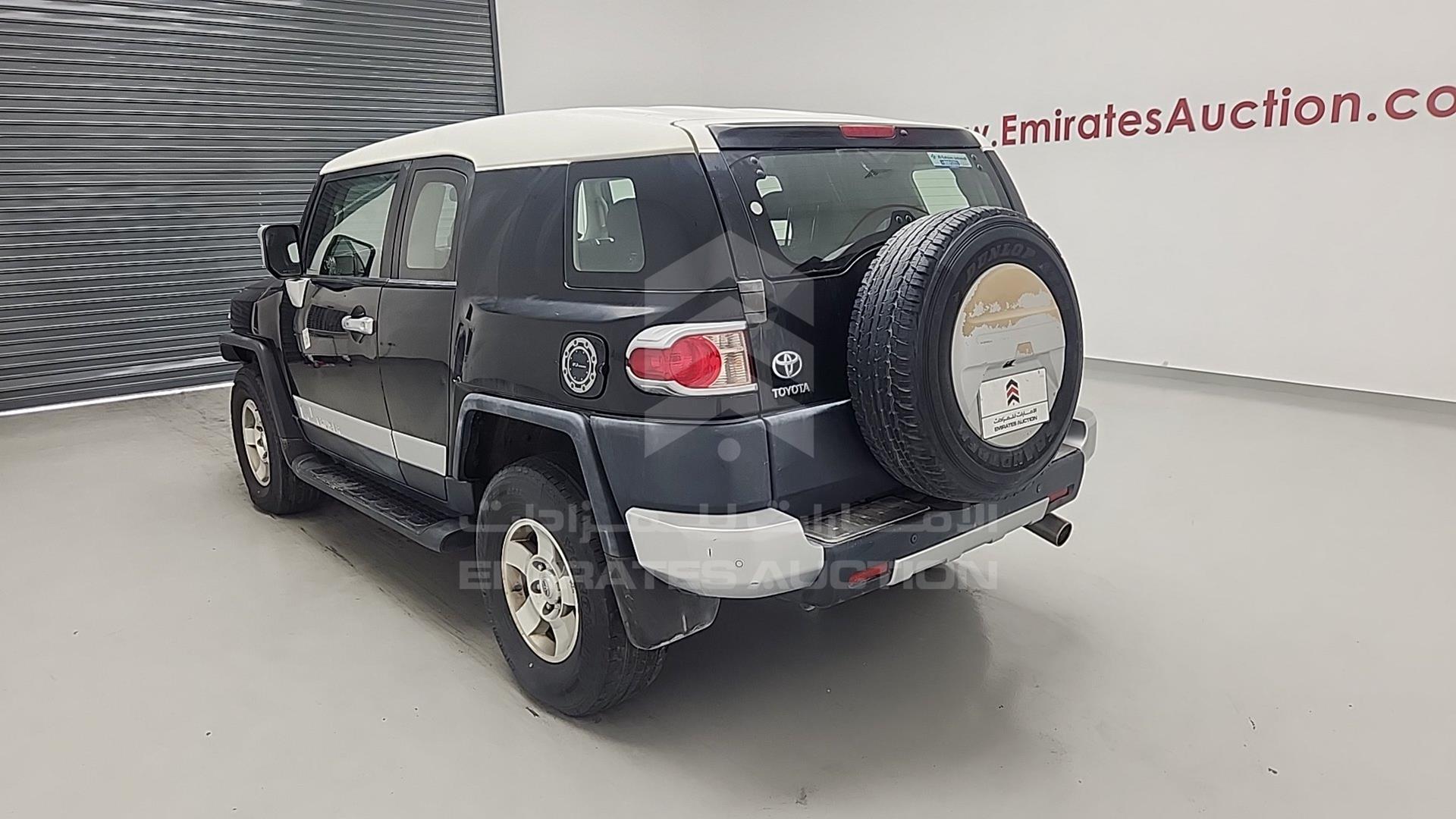 2010 TOYOTA FJ CRUISER VIN: JTEBU11F0AK086658