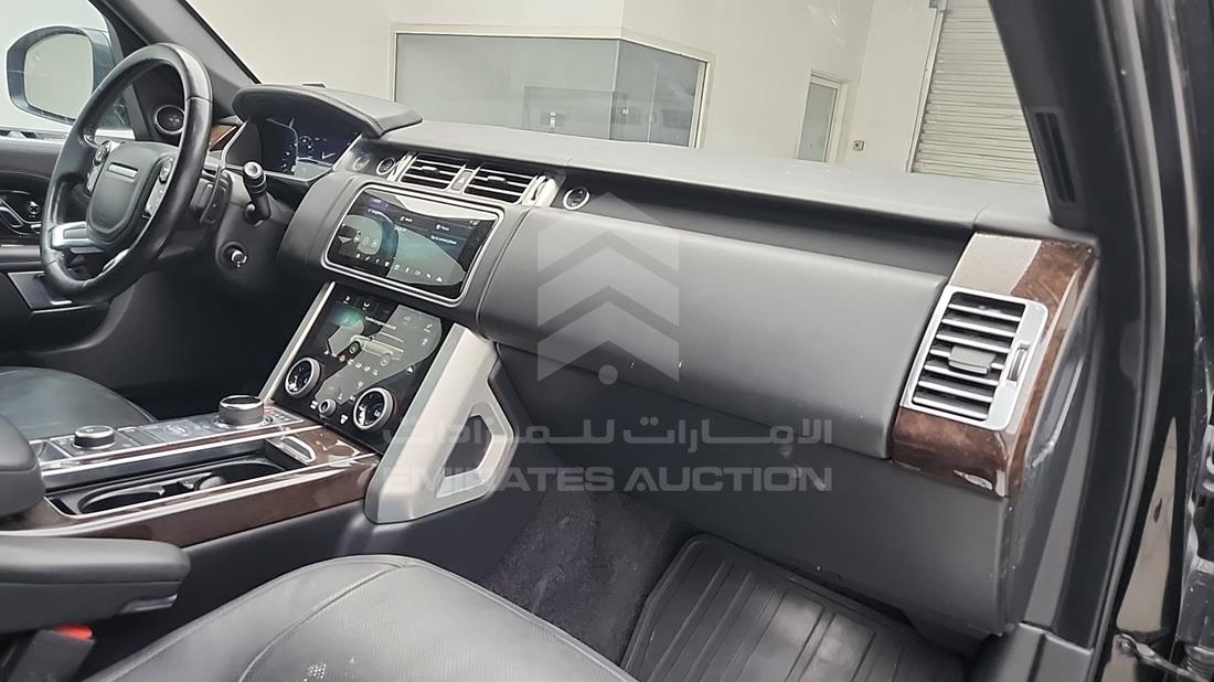 2020 Range Rover — Front Right Passenger Dashboard View — Photo 31
