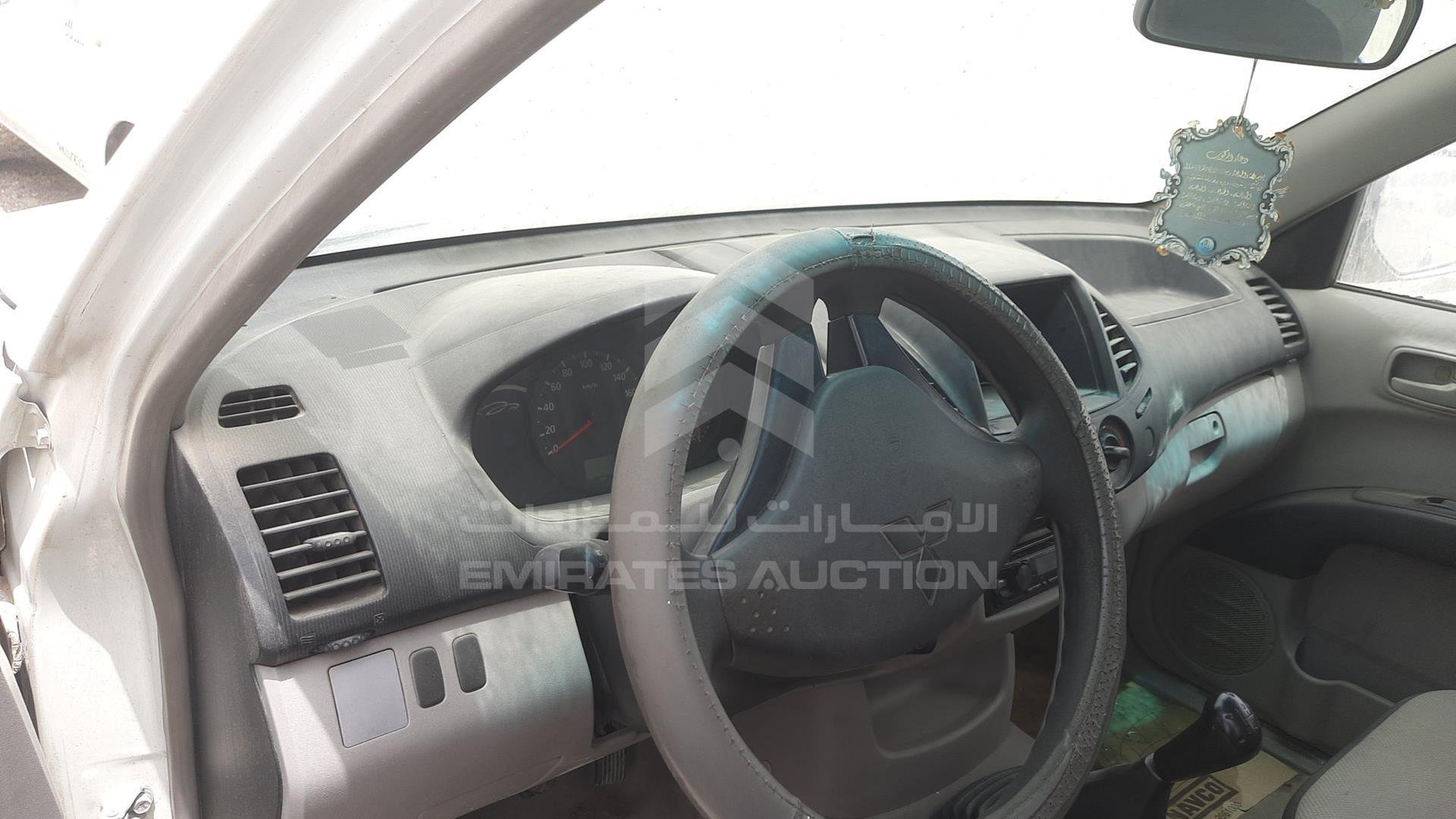 2013 MITSUBISHI L 200 VIN: MMBJNKA50DD016652