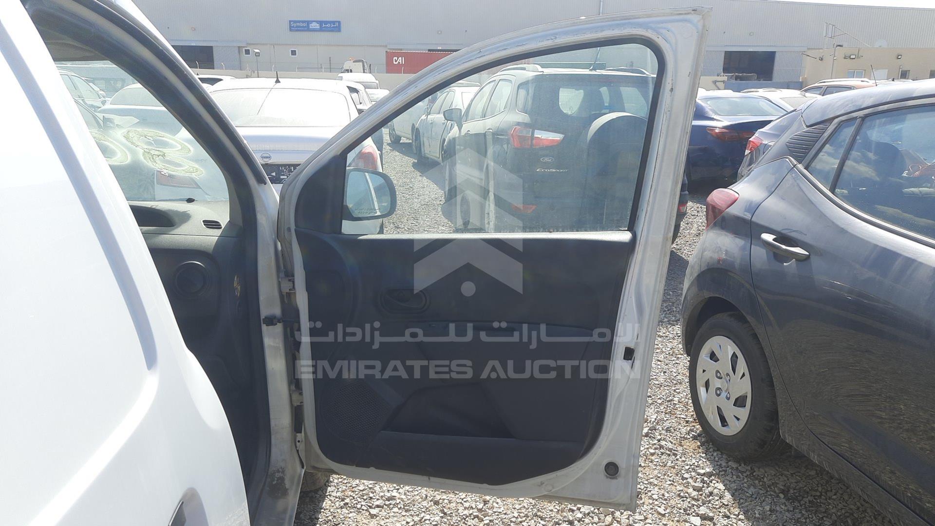 2019 RENAULT DOKKER VIN: VF18SRB44KG465634