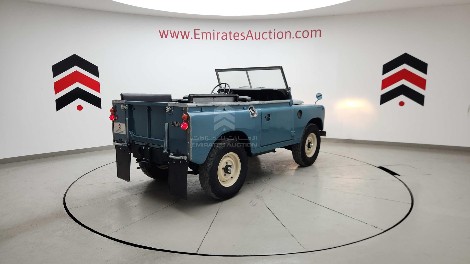 1985 LAND ROVER DEFENDER VIN: 565908