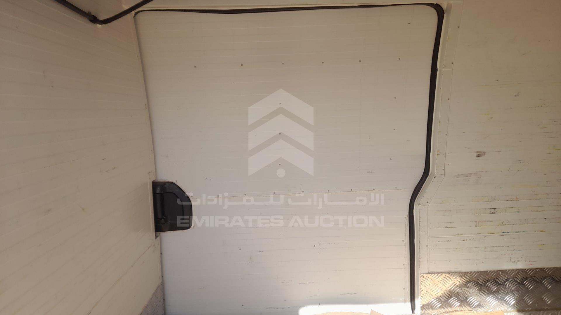 2015 TOYOTA HIACE VIN: JTFPX22P0F0057959