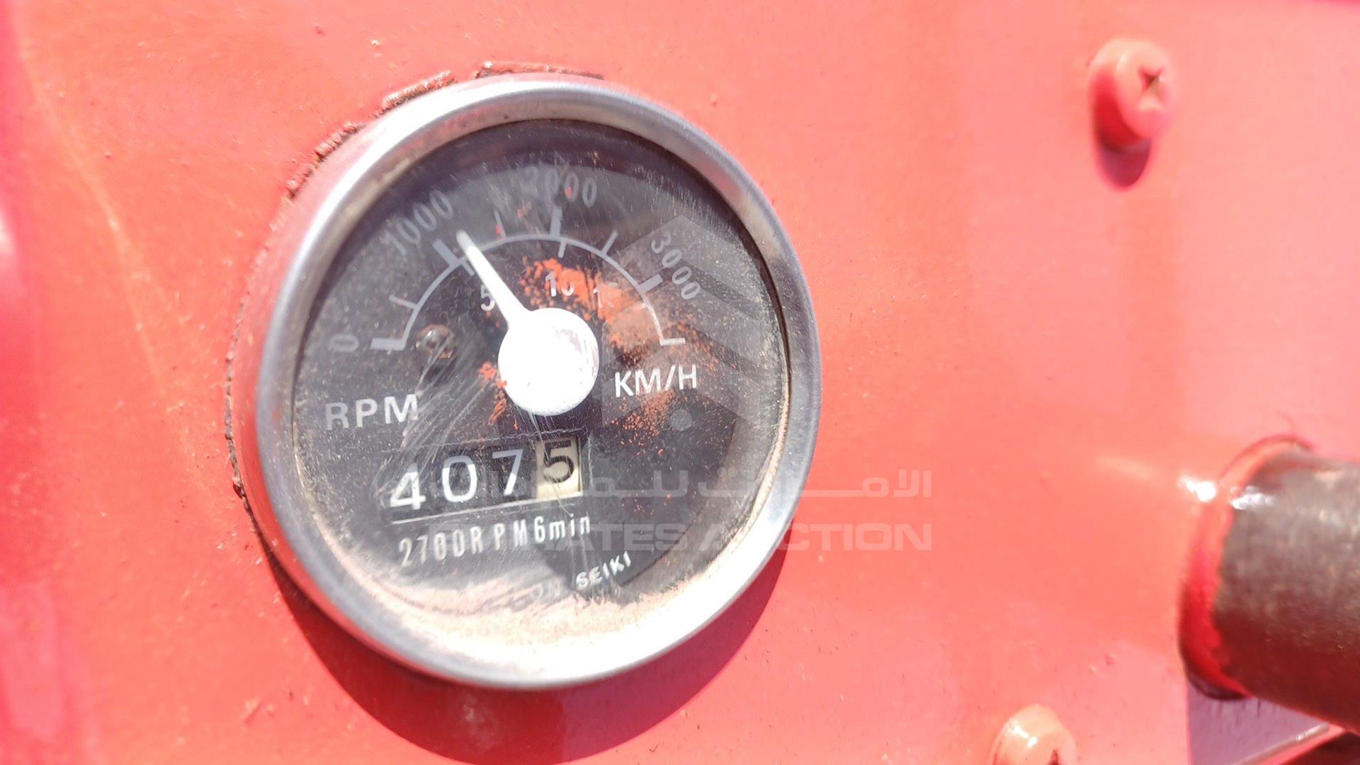 0 YANMAR --- VIN: YM1300D05117