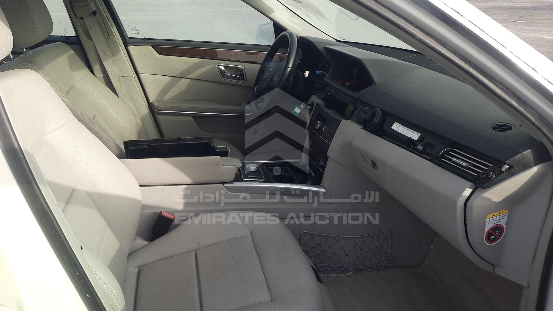 2011 MERCEDES E 300 VIN: WDDHF5EB1BA355514