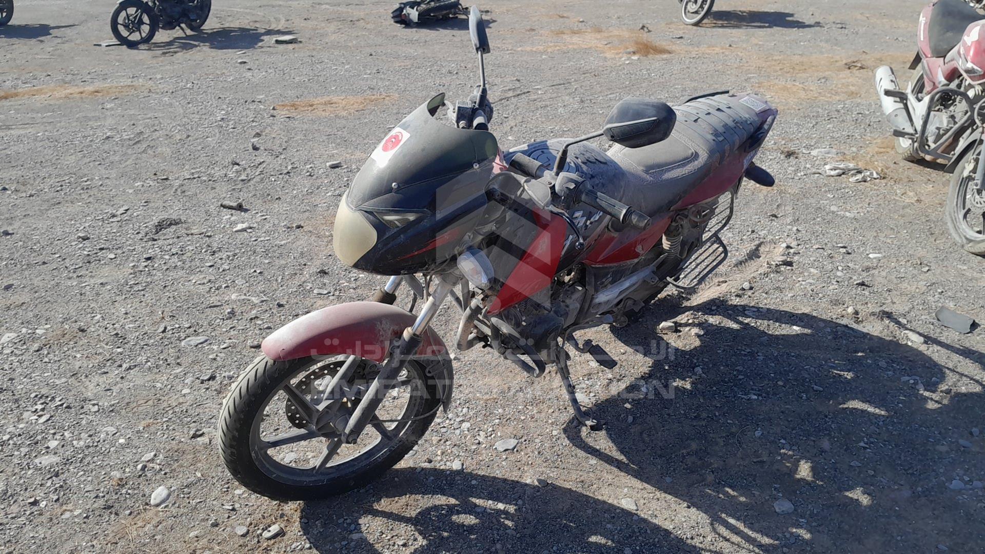 2015 BAJAJ 150 CC VIN: MD2A11CZ7EWJ43253