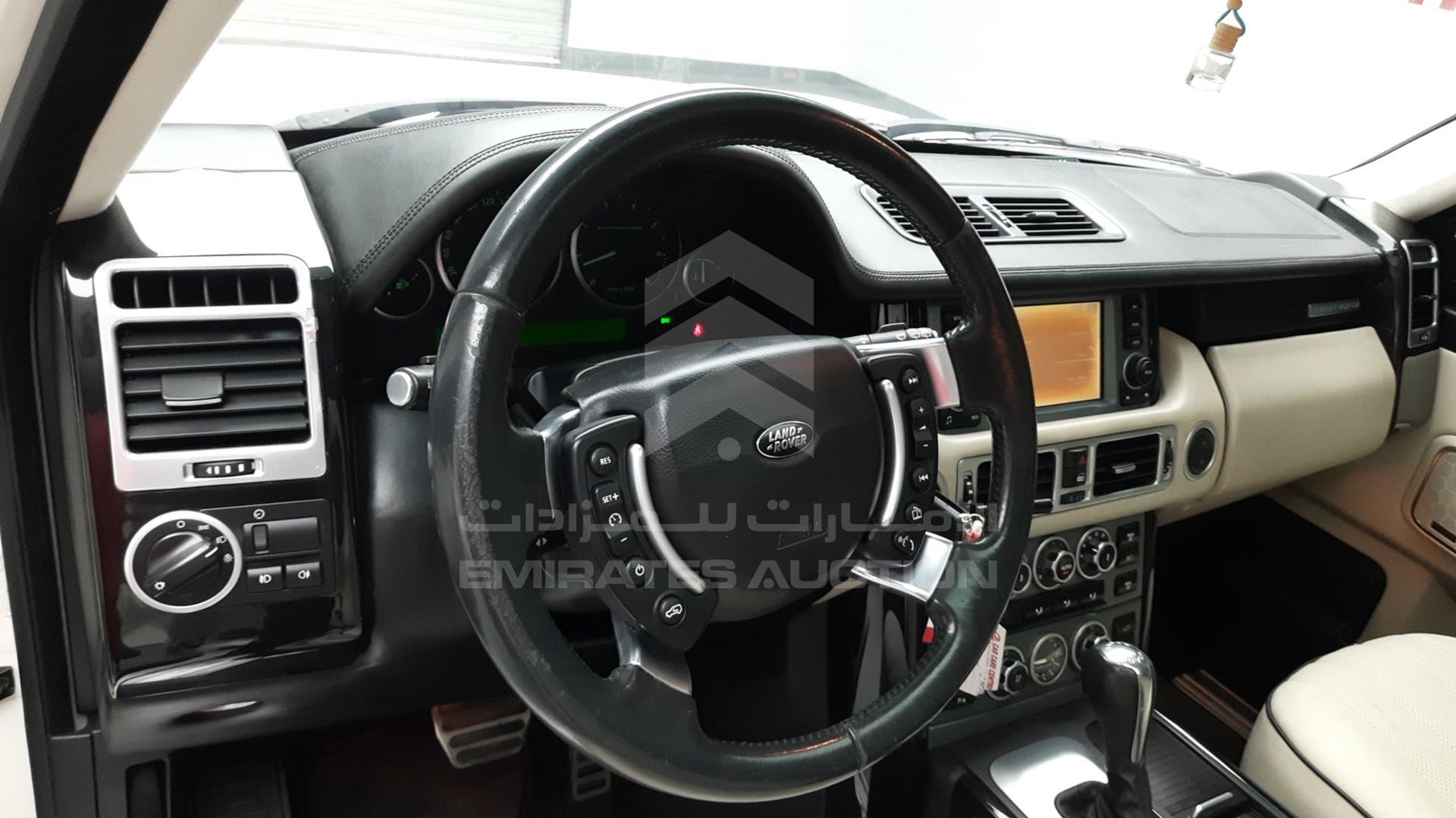2009 RANGE ROVER VOGUE VIN: SALLMAM349A299182