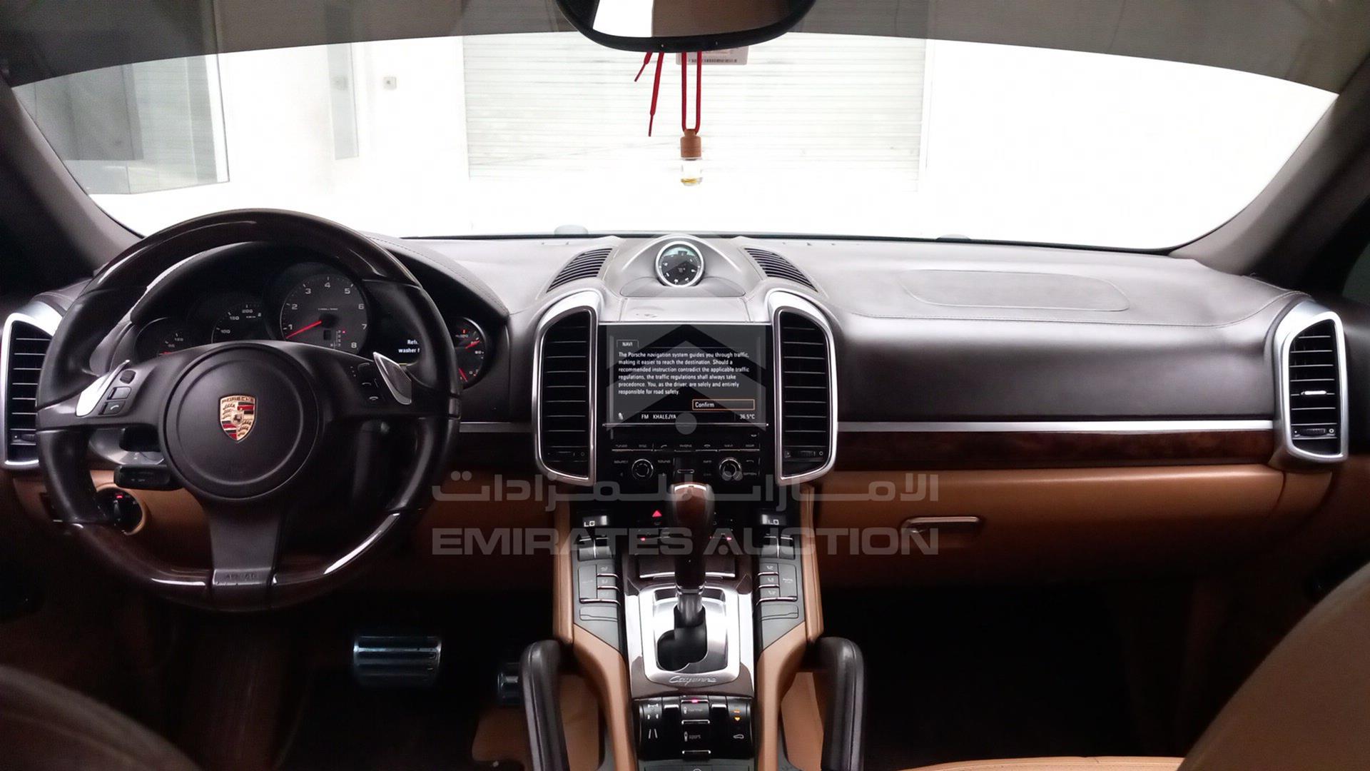 2011 PORSCHE CAYENNE VIN: WP1ZZZ92ZBLA50727