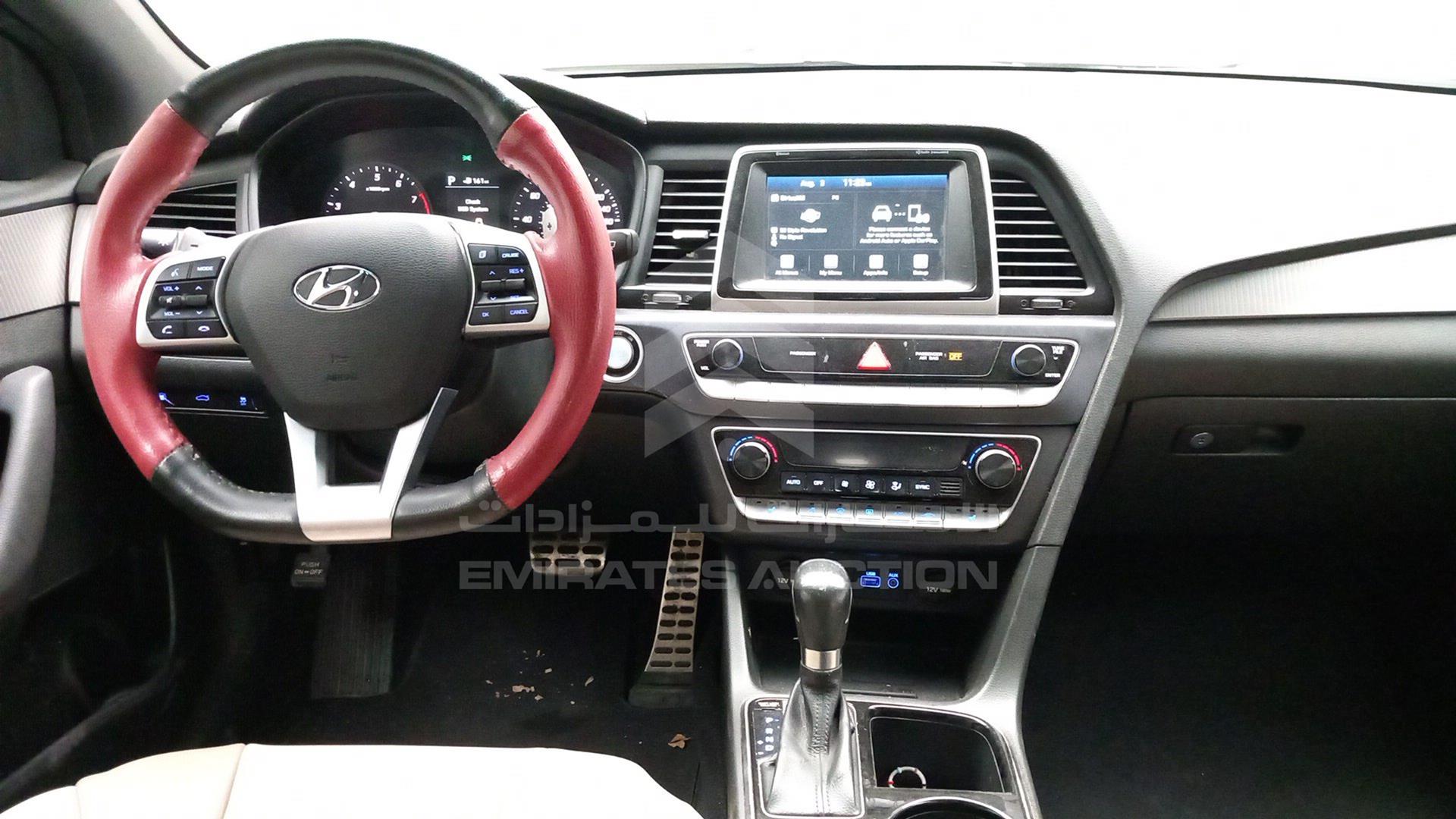 2019 HYUNDAI SONATA VIN: 5NPE34AFXKH740927
