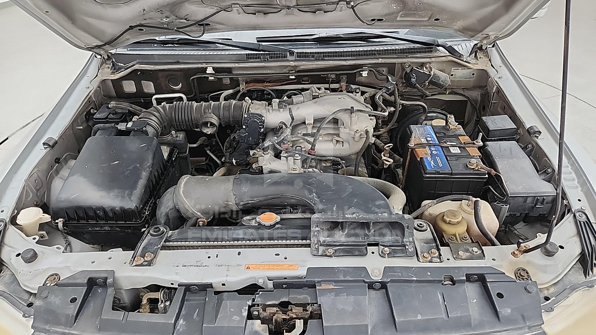 2007 MITSUBISHI PAJERO VIN: JMYLRV93W7J708656