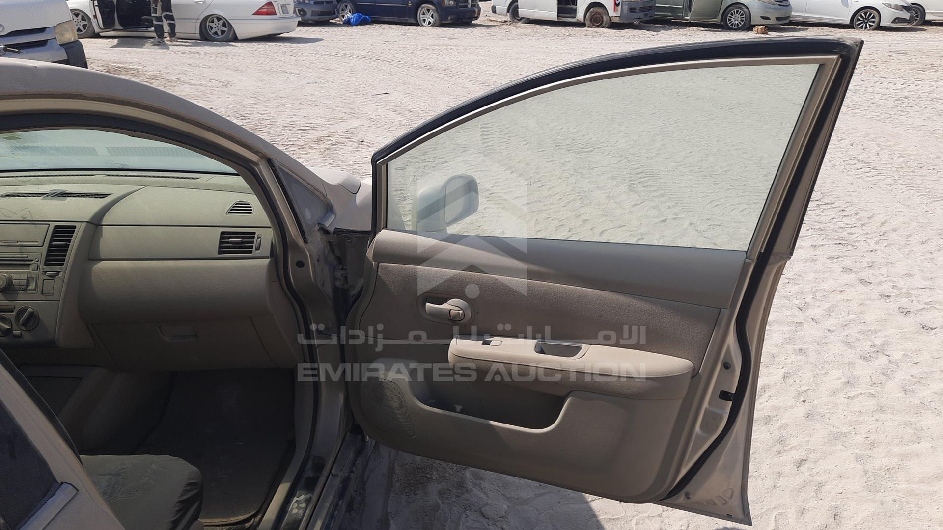 2009 NISSAN TIIDA VIN: JN1CC11C89T038075