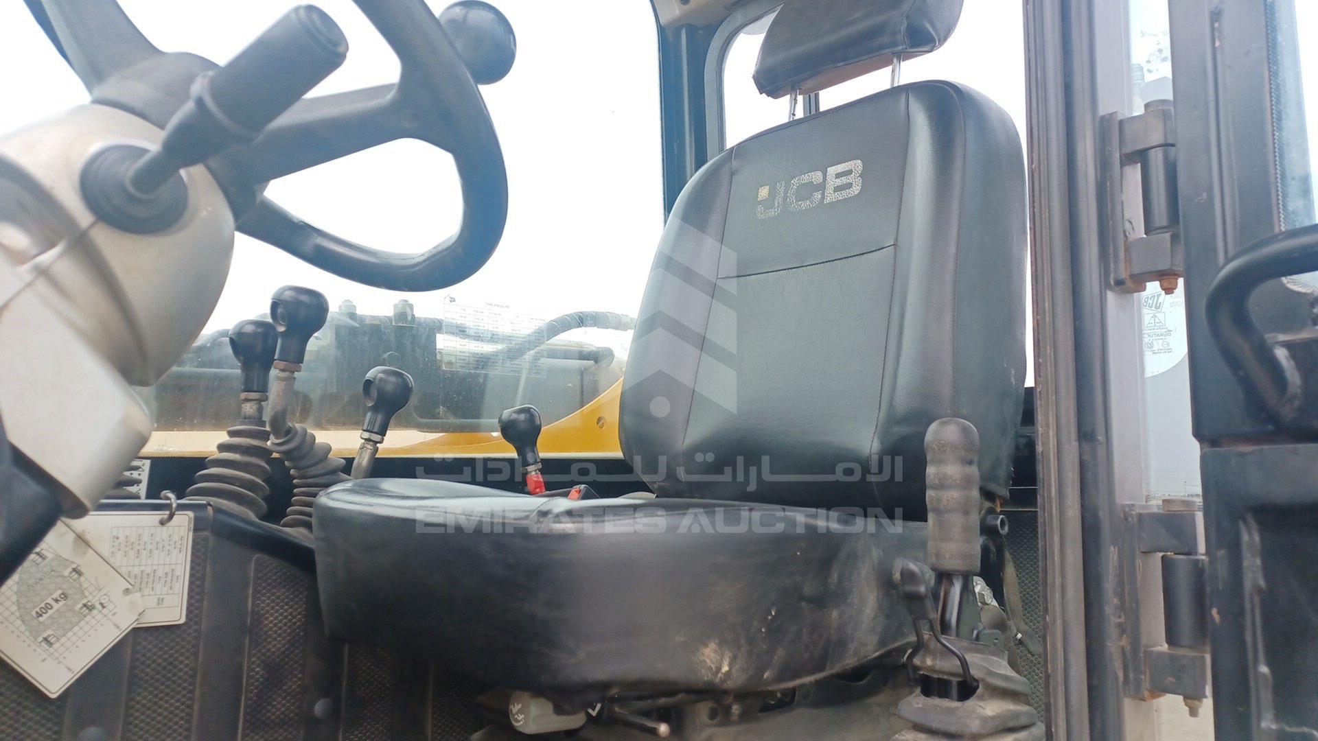 2022 JCB 530-110 VIN: RAJ5DD7MK02859500