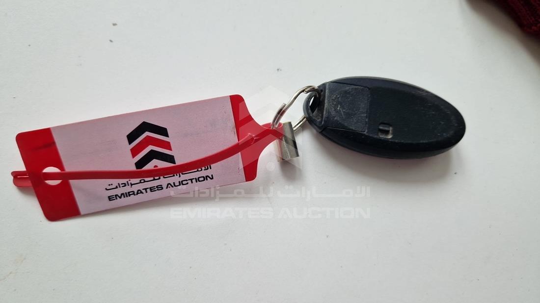 2017 Nissan Pathfinder — Keys — Photo 6