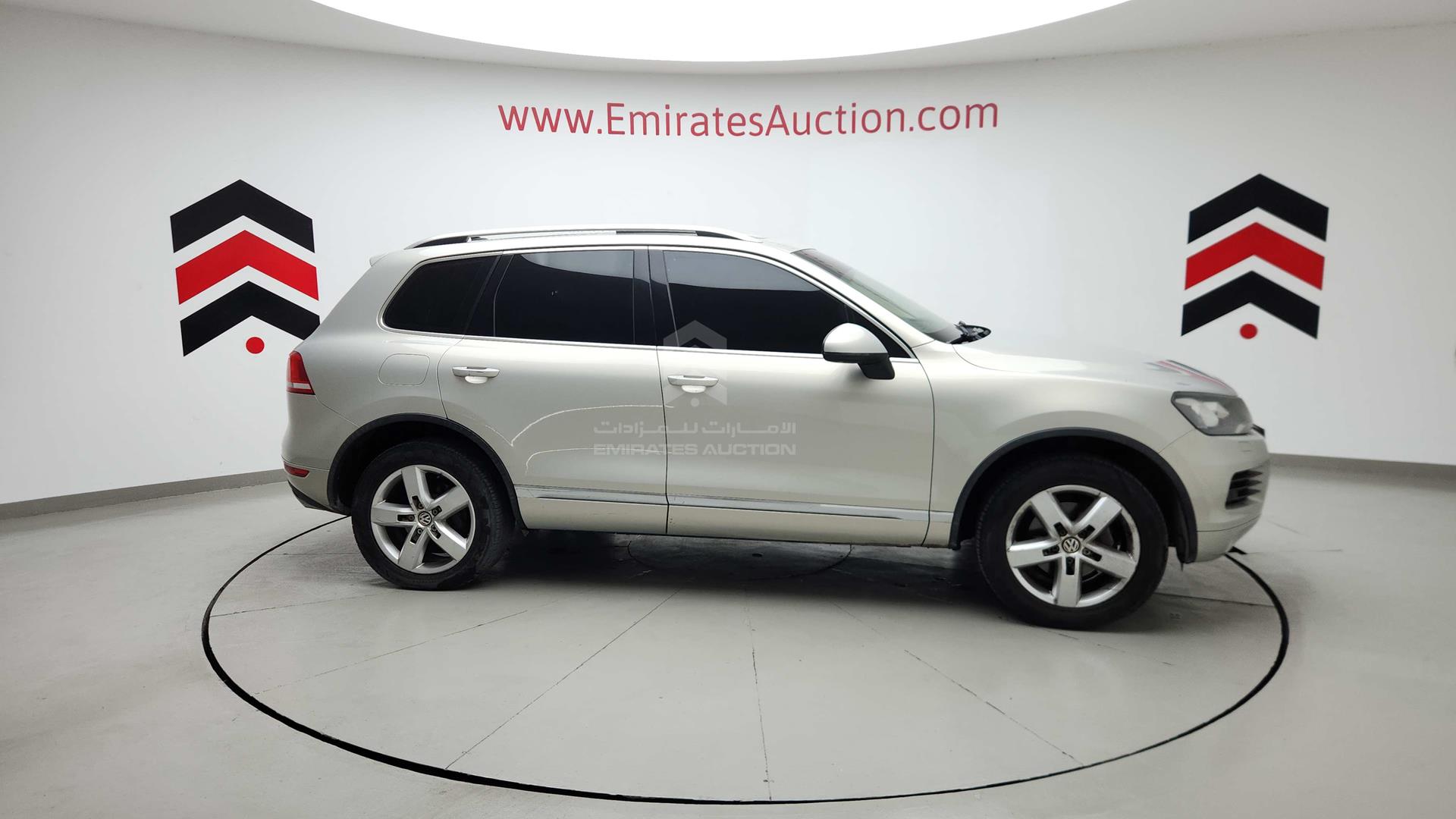 2012 VOLKSWAGEN TOUAREG VIN: WVGBC27P0CD000121