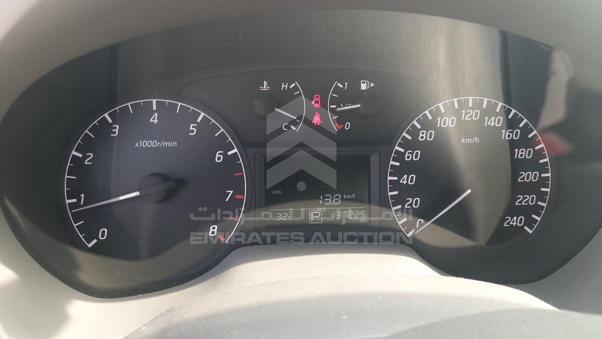 2016 NISSAN TIIDA VIN: MNTAC2C98G6001947