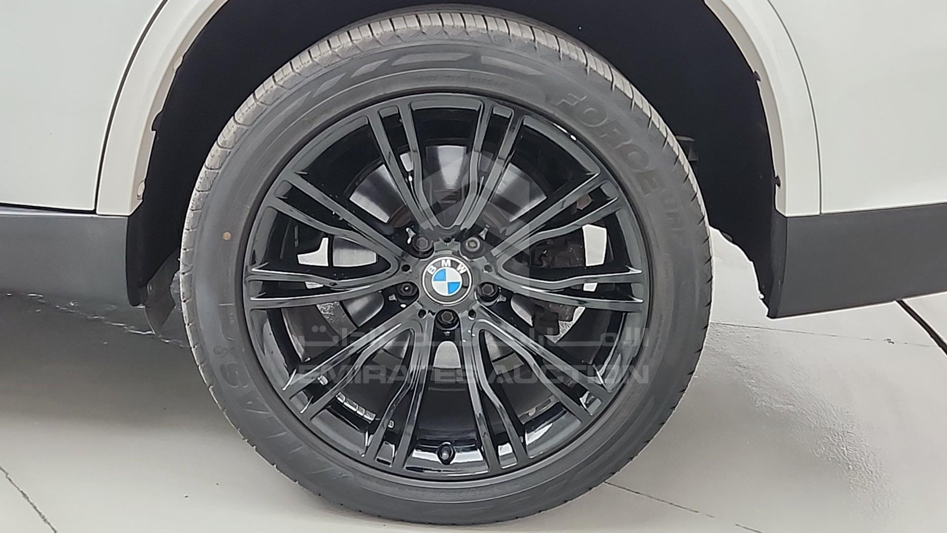 2014 BMW X5 VIN: WBAKR6101E0G97346