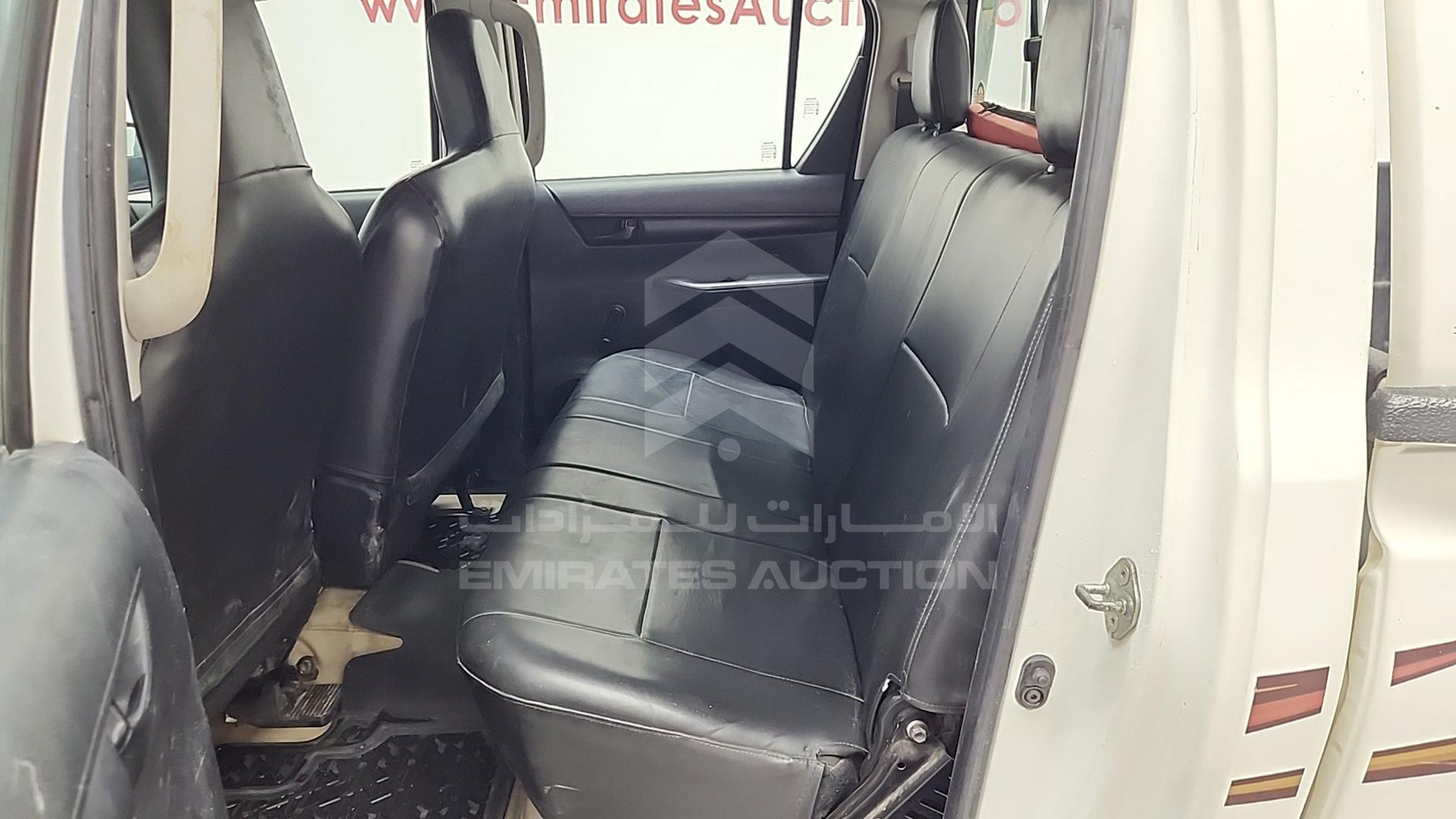 2019 TOYOTA HILUX VIN: MR0DX9CD1K2521317