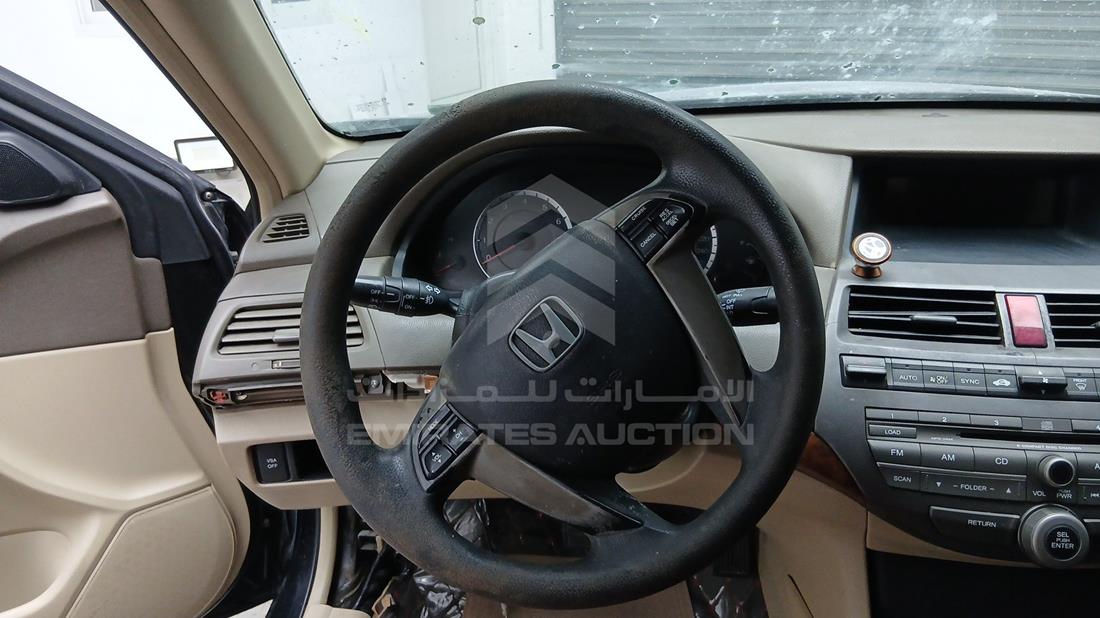 2010 Honda Accord — Steering & Mounted Controls — Photo 15
