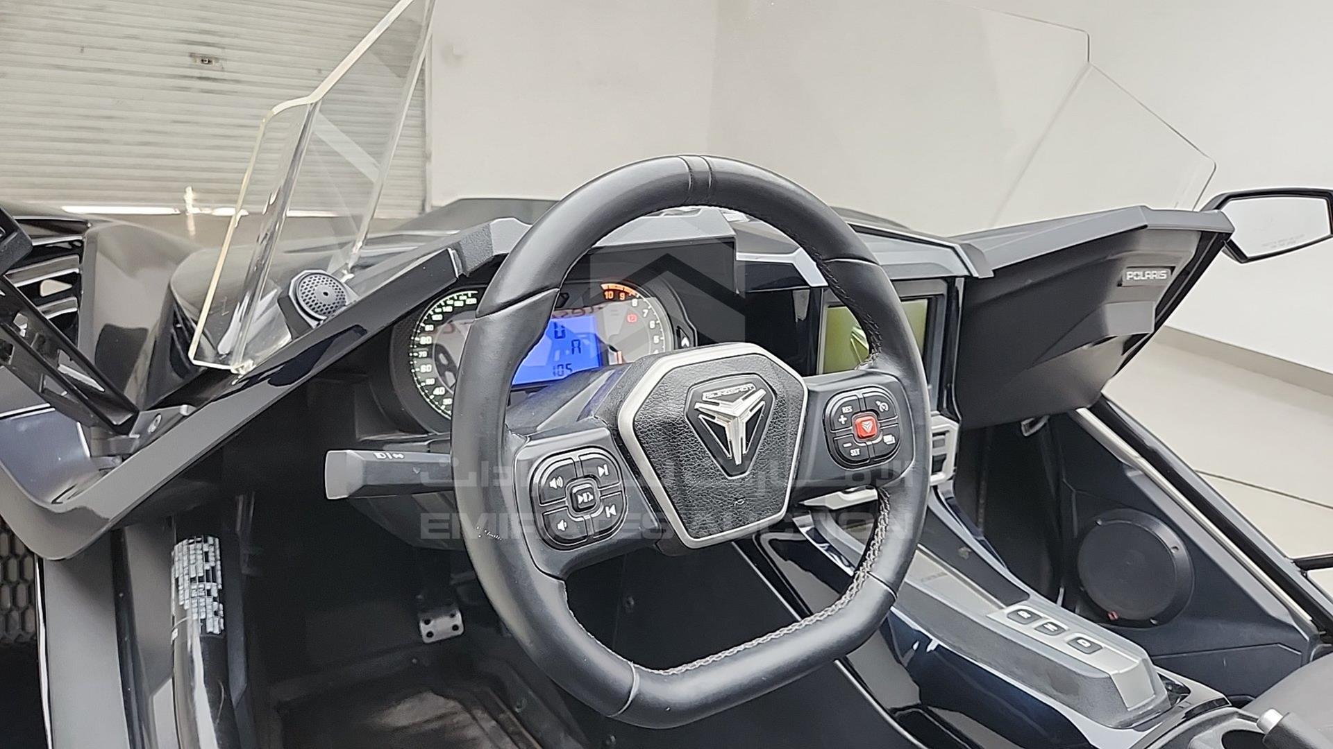 2021 POLARIS SLINGSHOT VIN: 57XAAPHD8M8142287