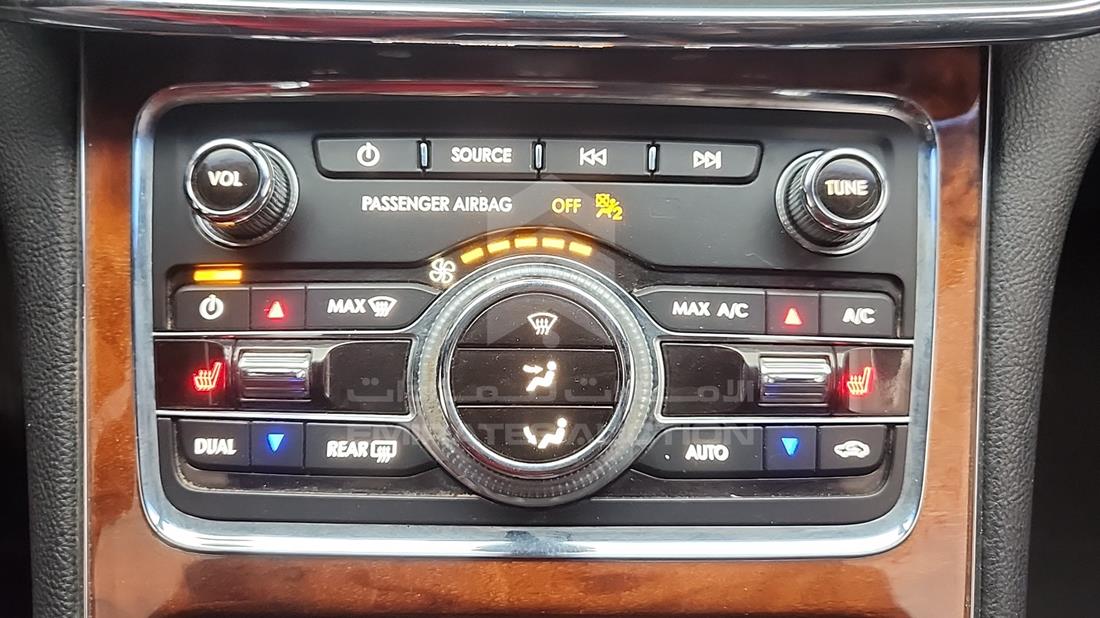 لينكولن Continental 2020 — نظم الترفيه وكاميرا المراقبة والملاحة — صورة 18