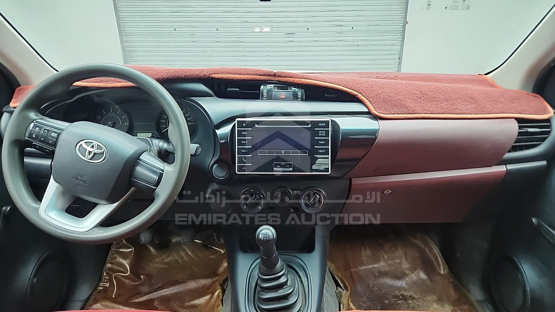 2017 TOYOTA HILUX VIN: MR0CX8CD6H0541749