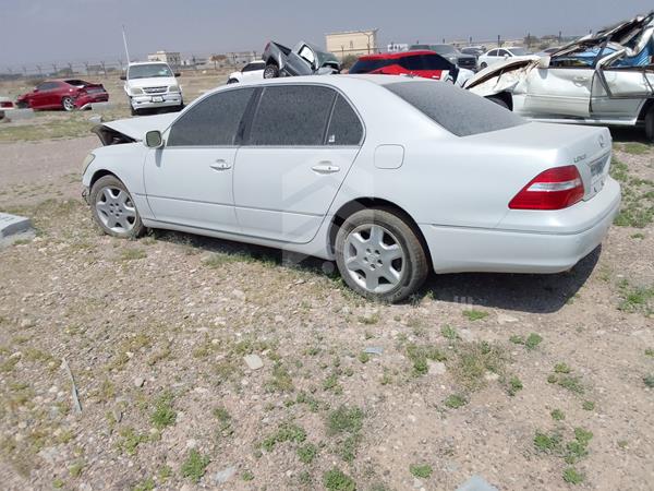 Lexus LS 430 2004 JTHBN36F440145926 Image 28